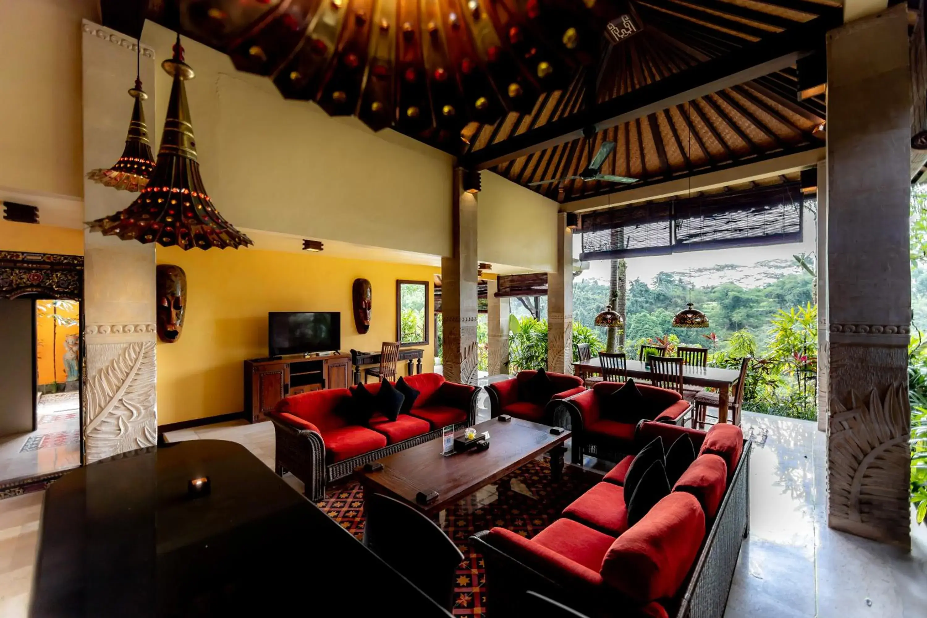 Living room in Bidadari Private Villas & Retreat