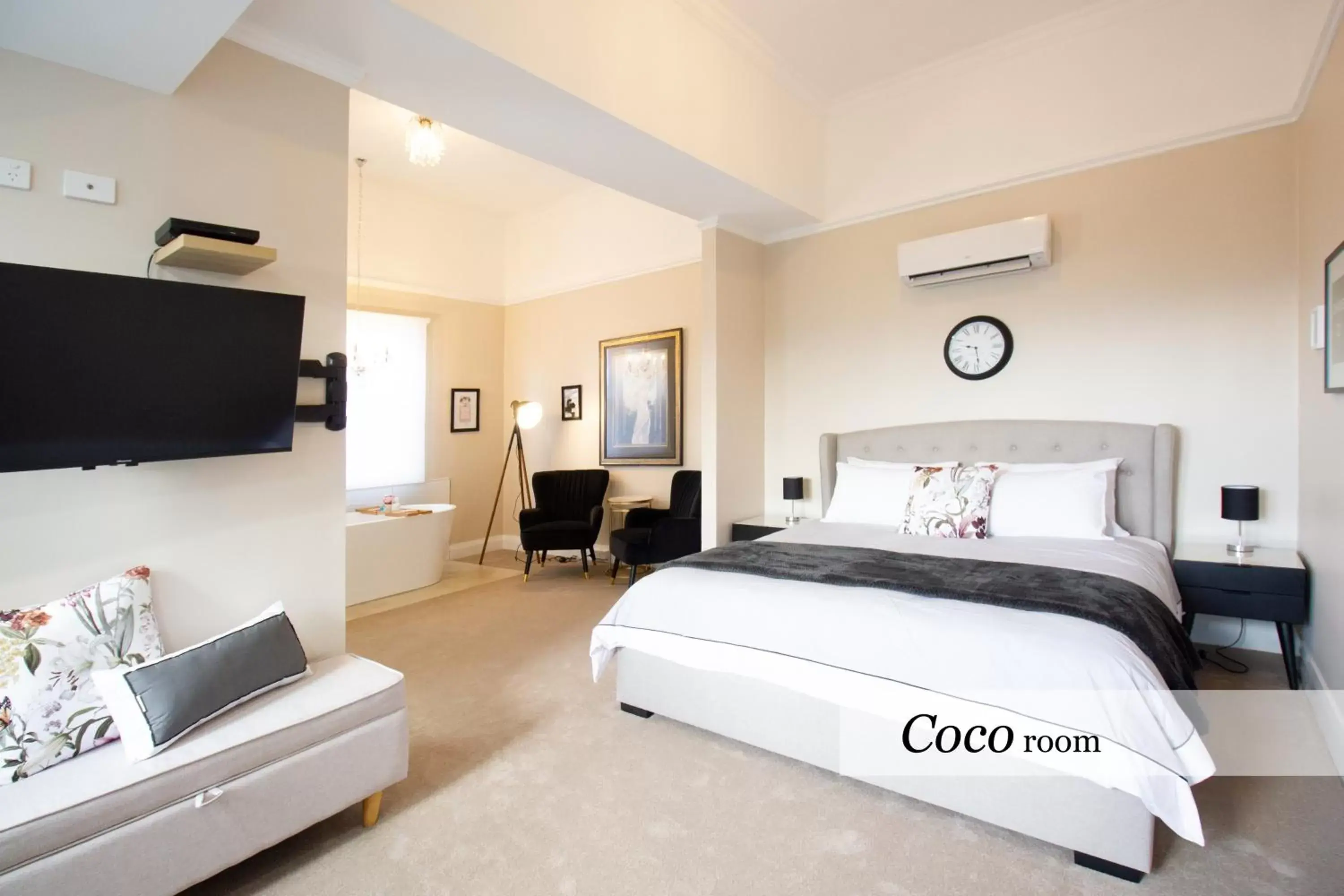 The Dragonfly Inn The Dragonfly Inn