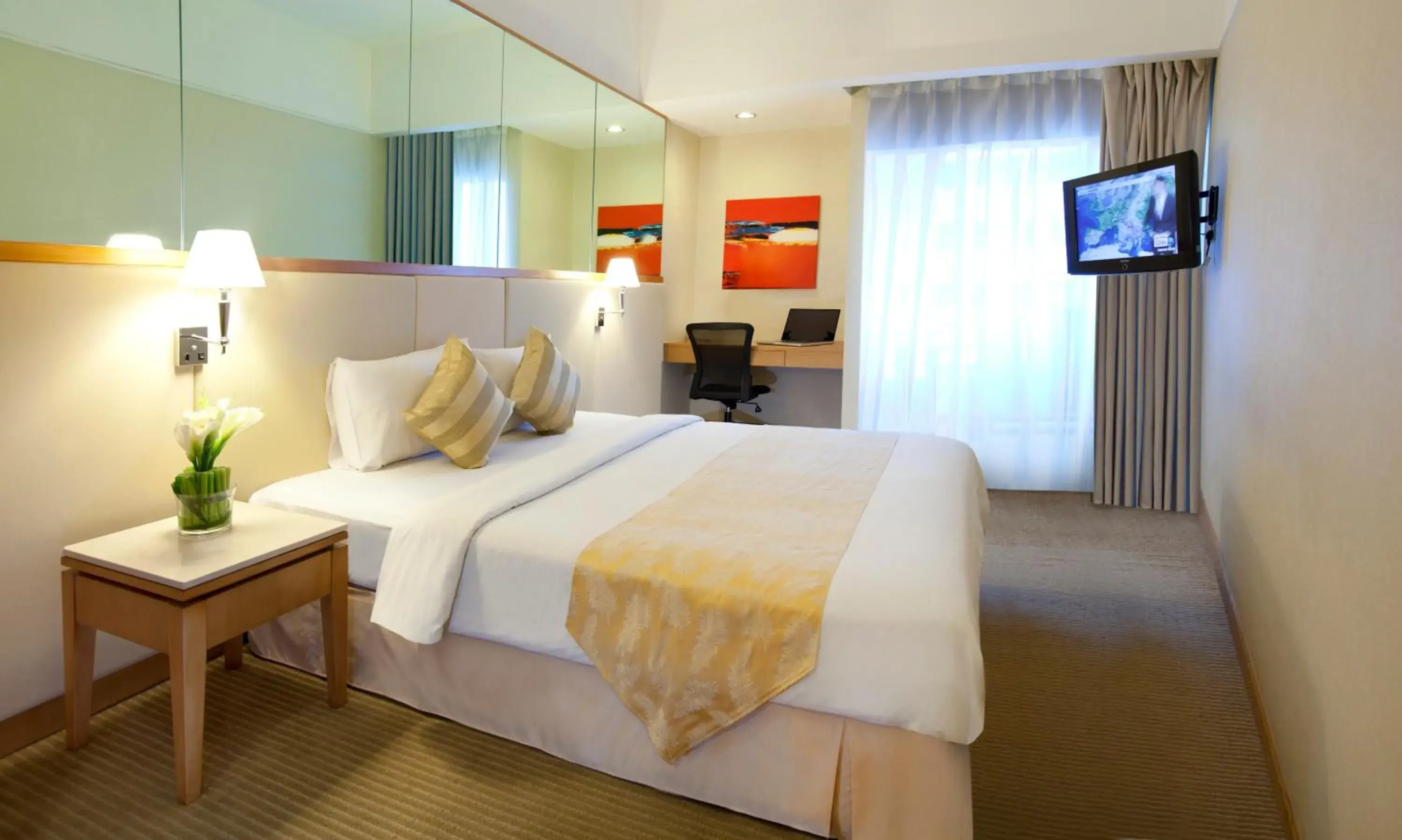 Photo of the whole room, Bed in Silka Maytower Kuala Lumpur