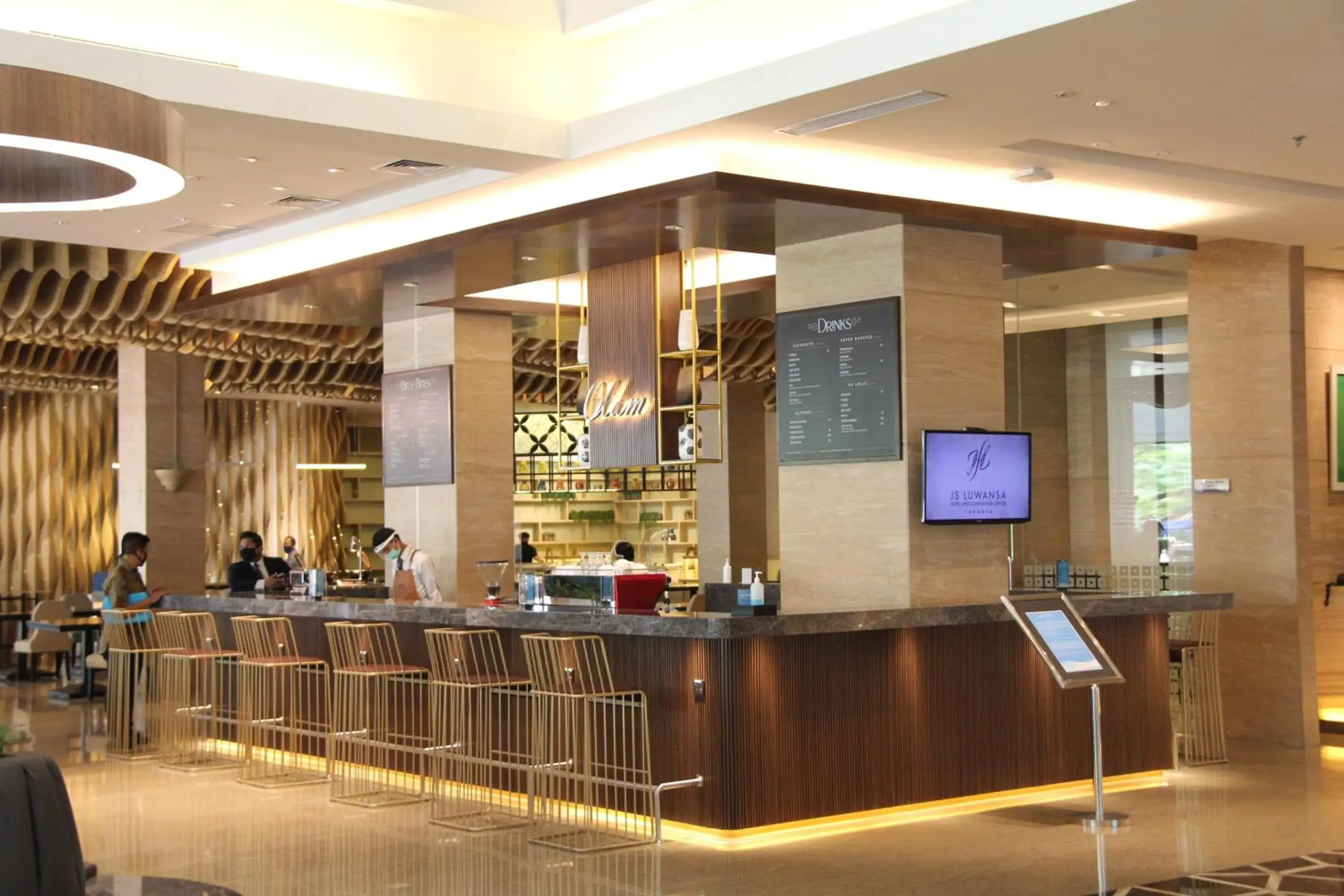 Restaurant/places to eat, Lobby/Reception in Js Luwansa Hotel & Convention Center