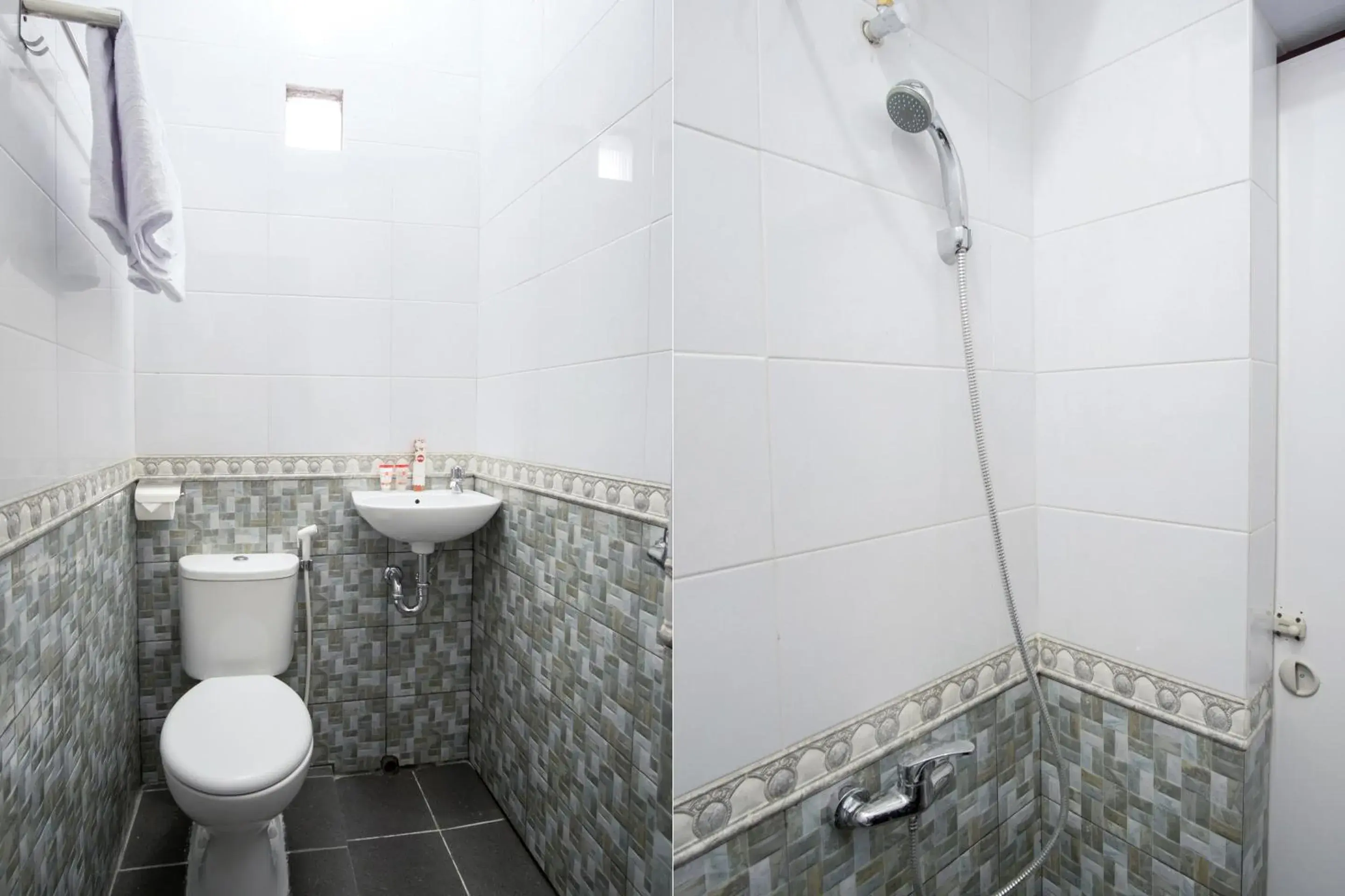 Bathroom in SUPER OYO 356 Titipapan Residence