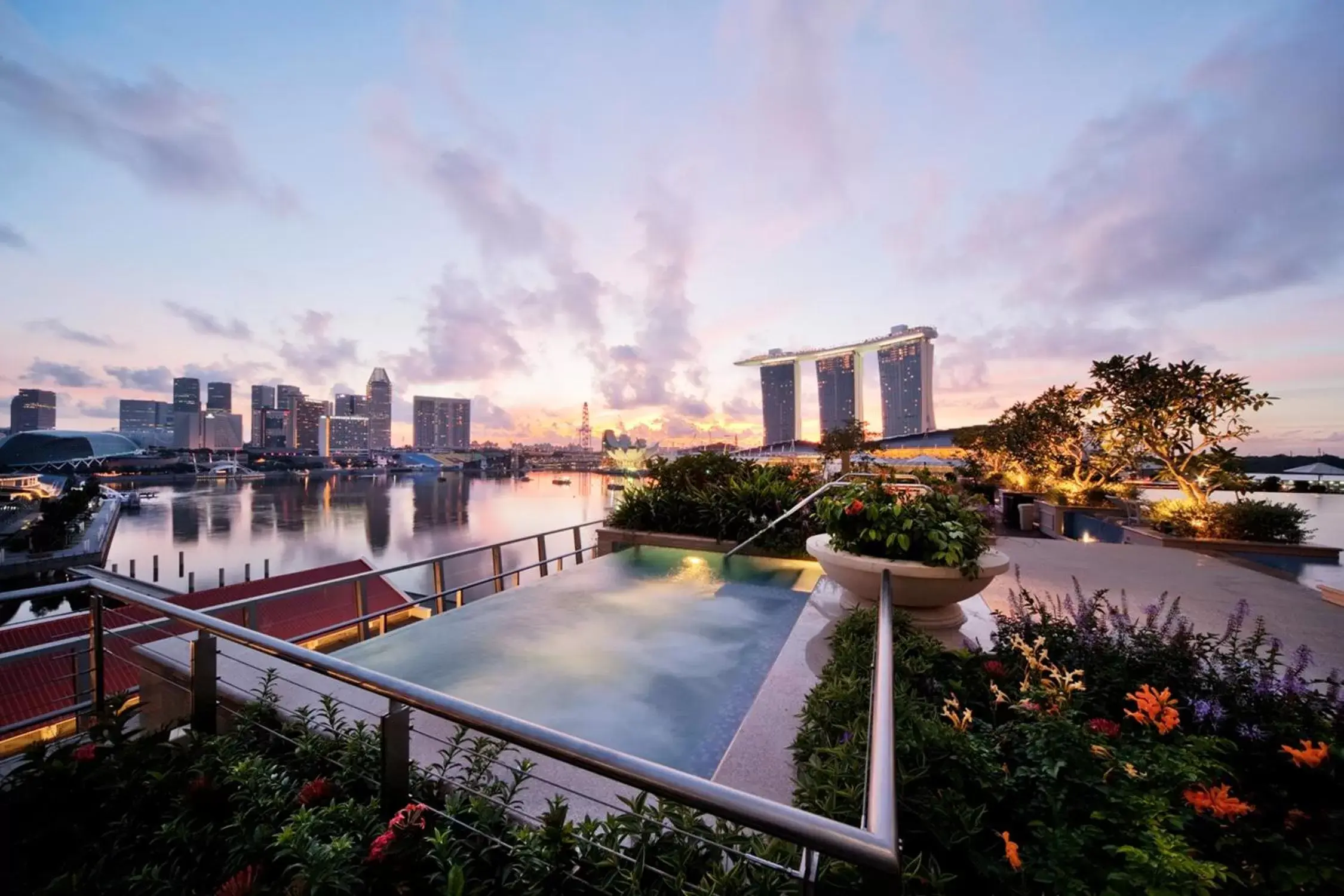 Swimming pool in The Fullerton Bay Hotel Singapore