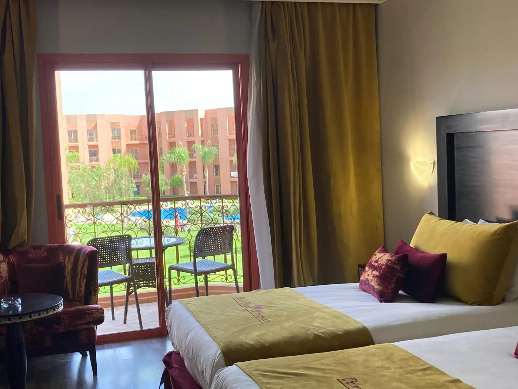 Property building, Bed in Palm Plaza Marrakech