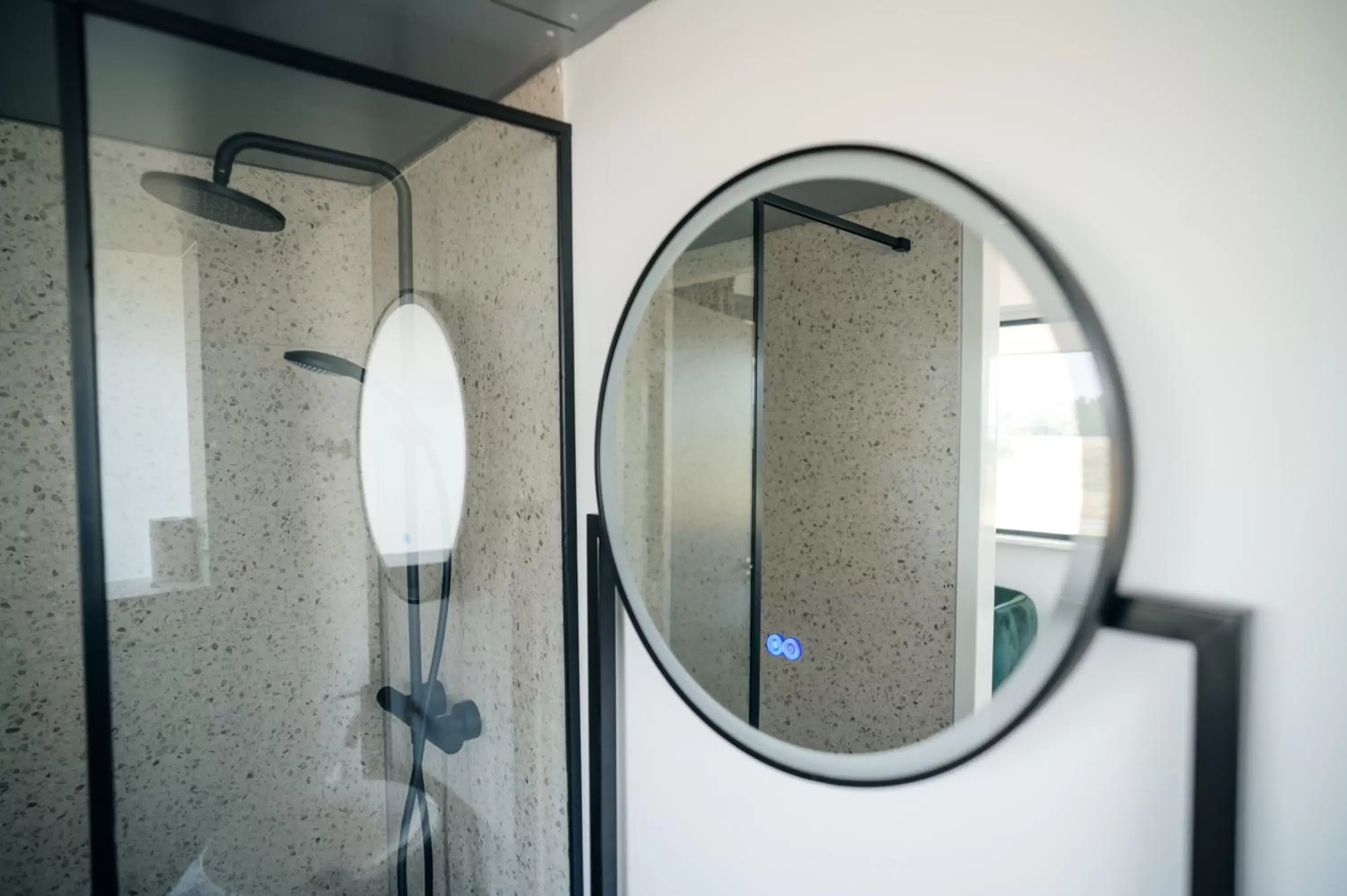 Bathroom in MyHotel Steenwijk - Giethoorn