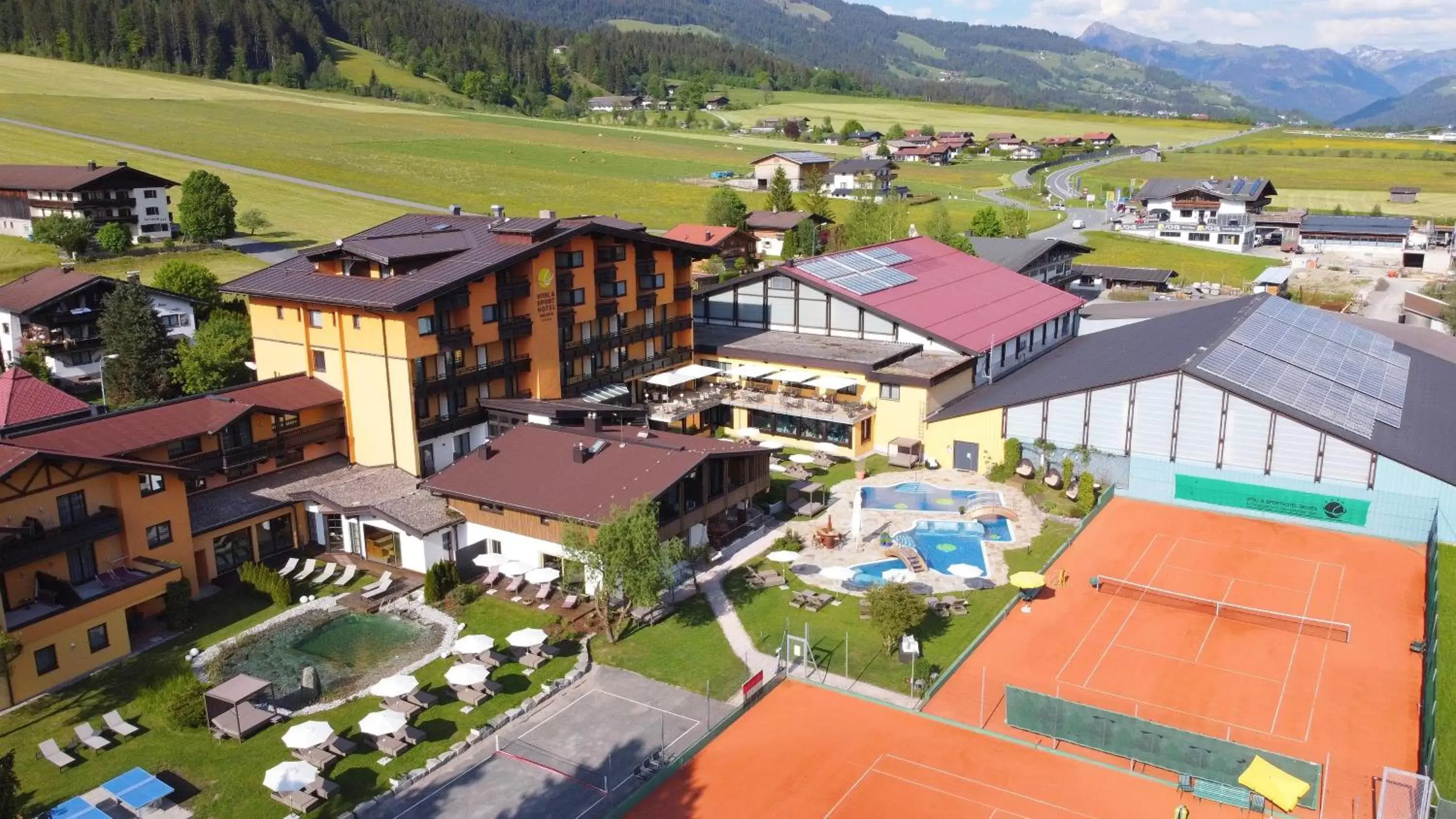 Property building, Bird's-eye View in Vital & Sporthotel Brixen