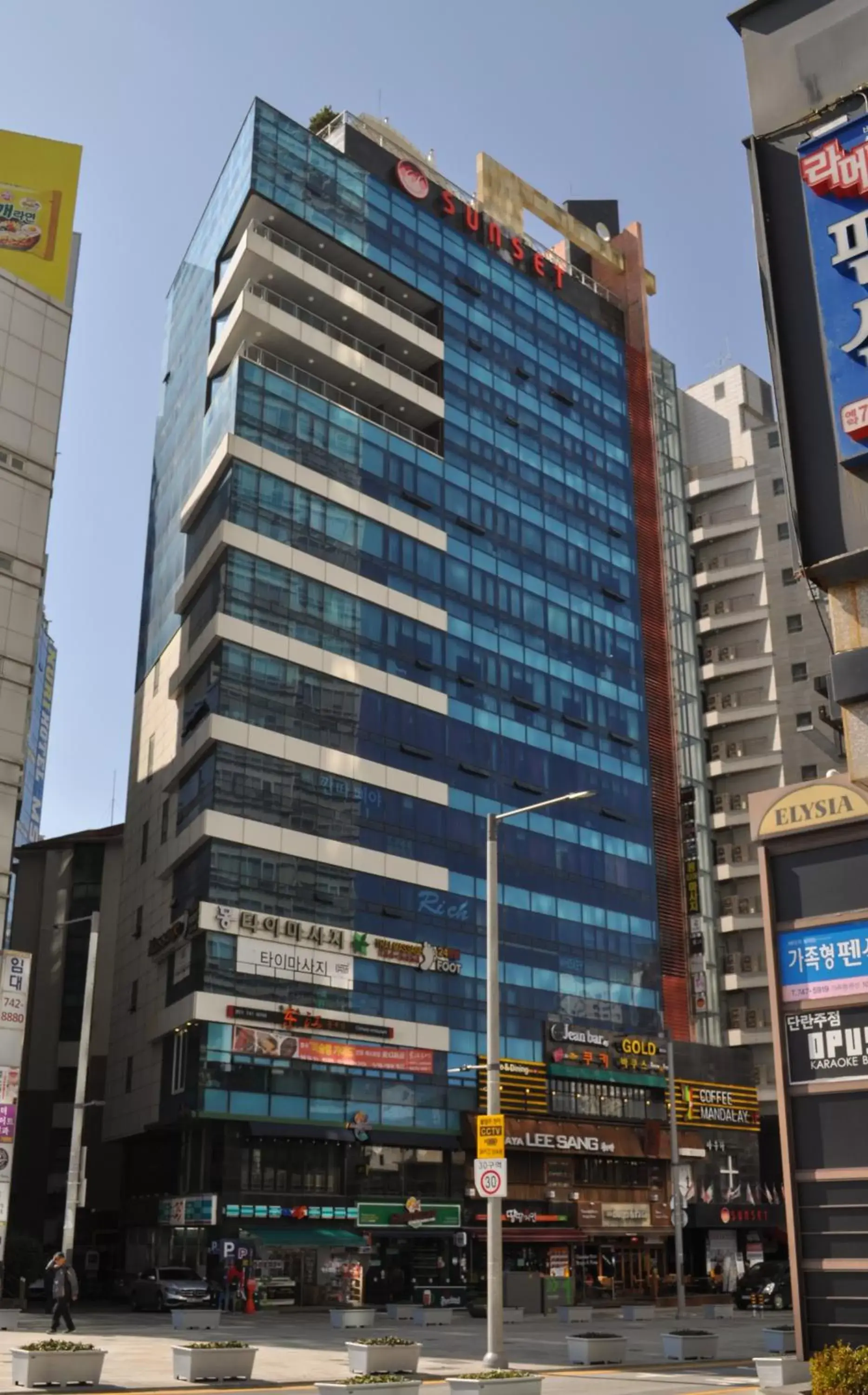 Facade/entrance, Property Building in Sunset Business Hotel