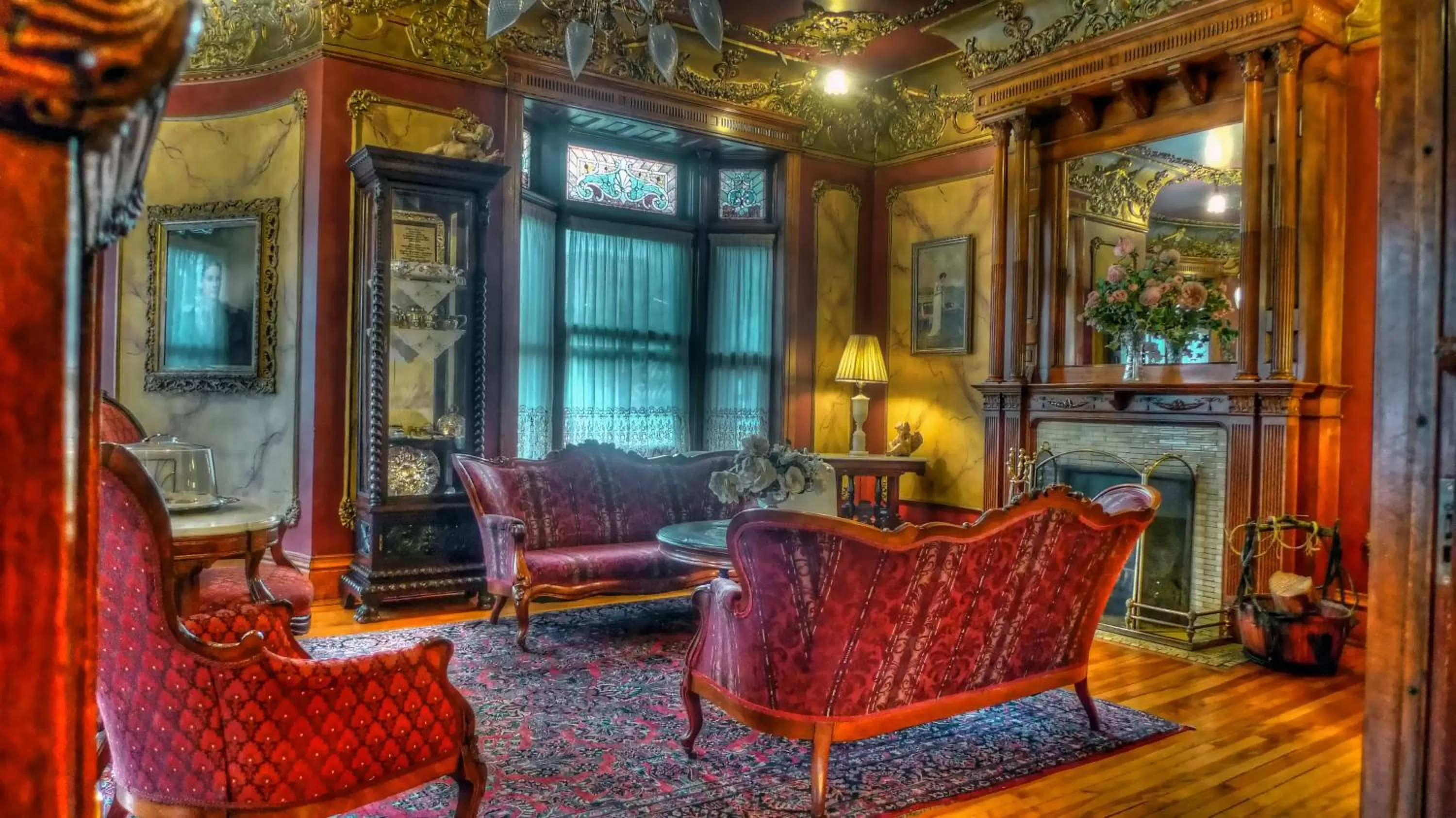 Lobby or reception in The Redstone Inn and Suites