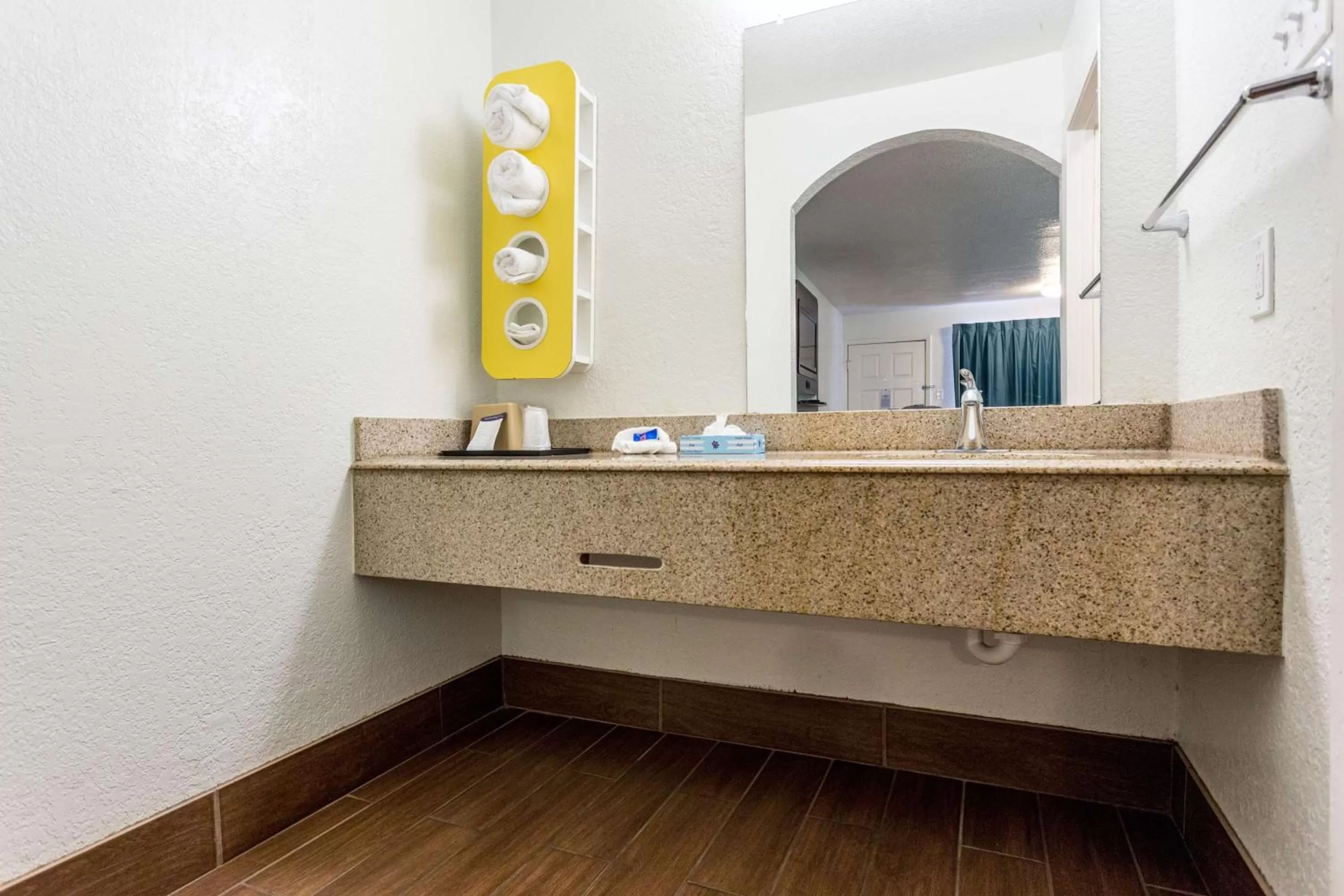 Photo of the whole room in Motel 6-Bryan, TX - College Station