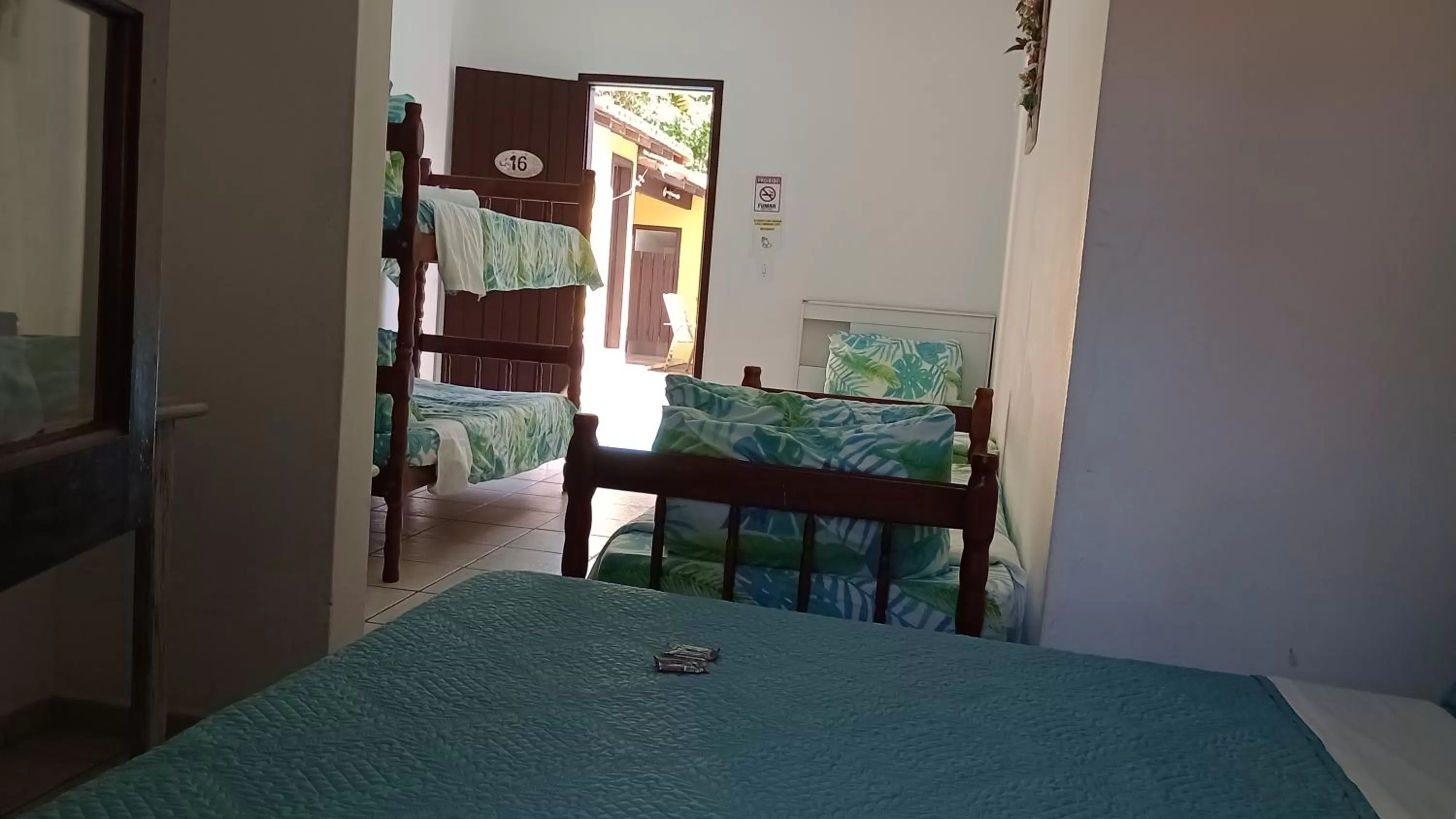 Bed in Hibiscos Pousada