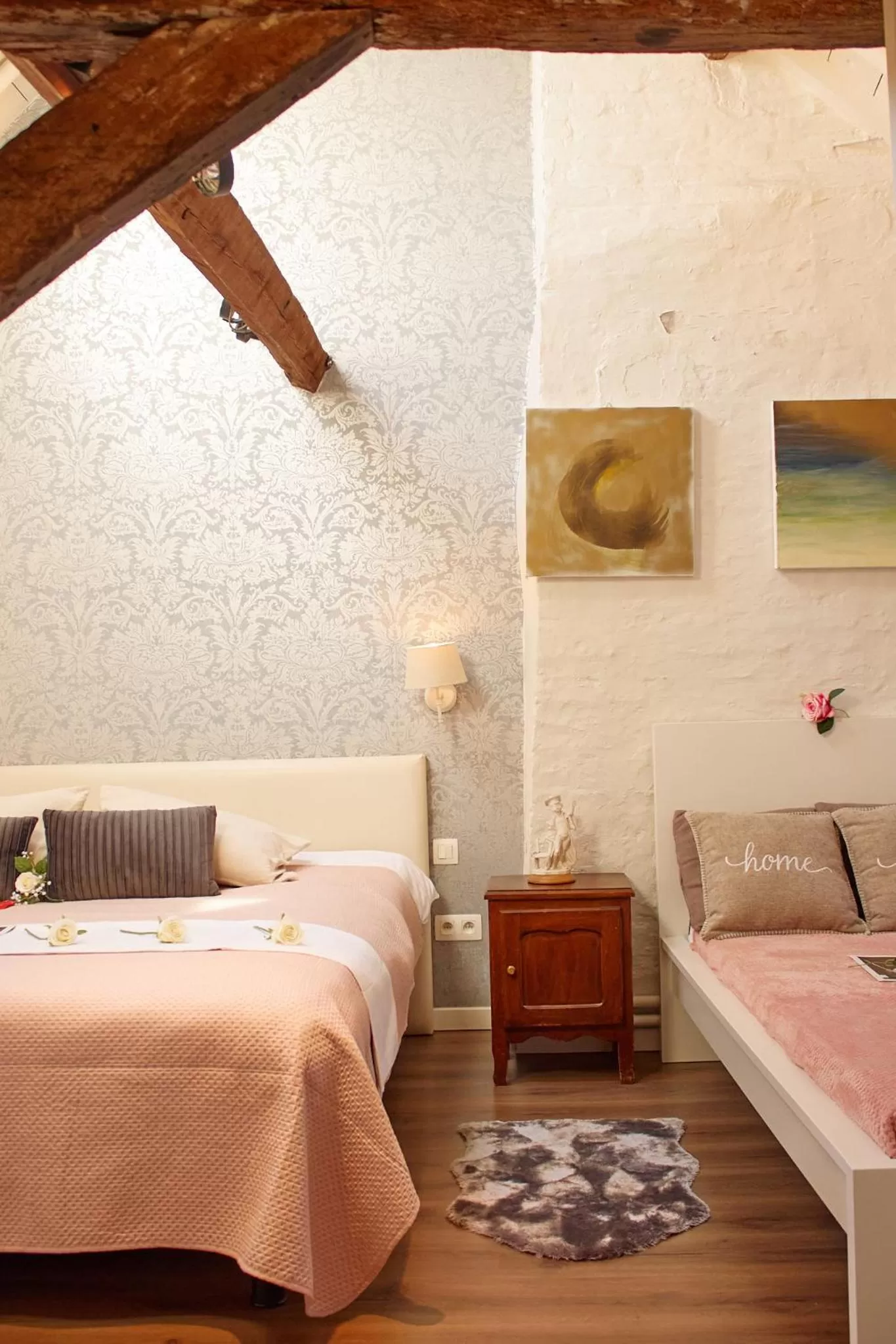 Bed in The White Queen B&B