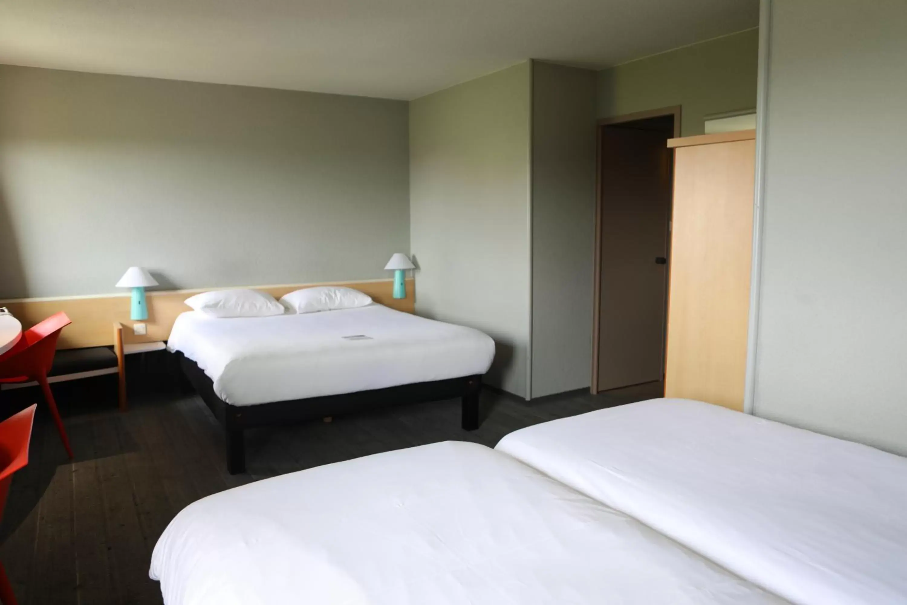 Bedroom, Bed in ibis Aubenas Bedroom, Bed in ibis Aubenas