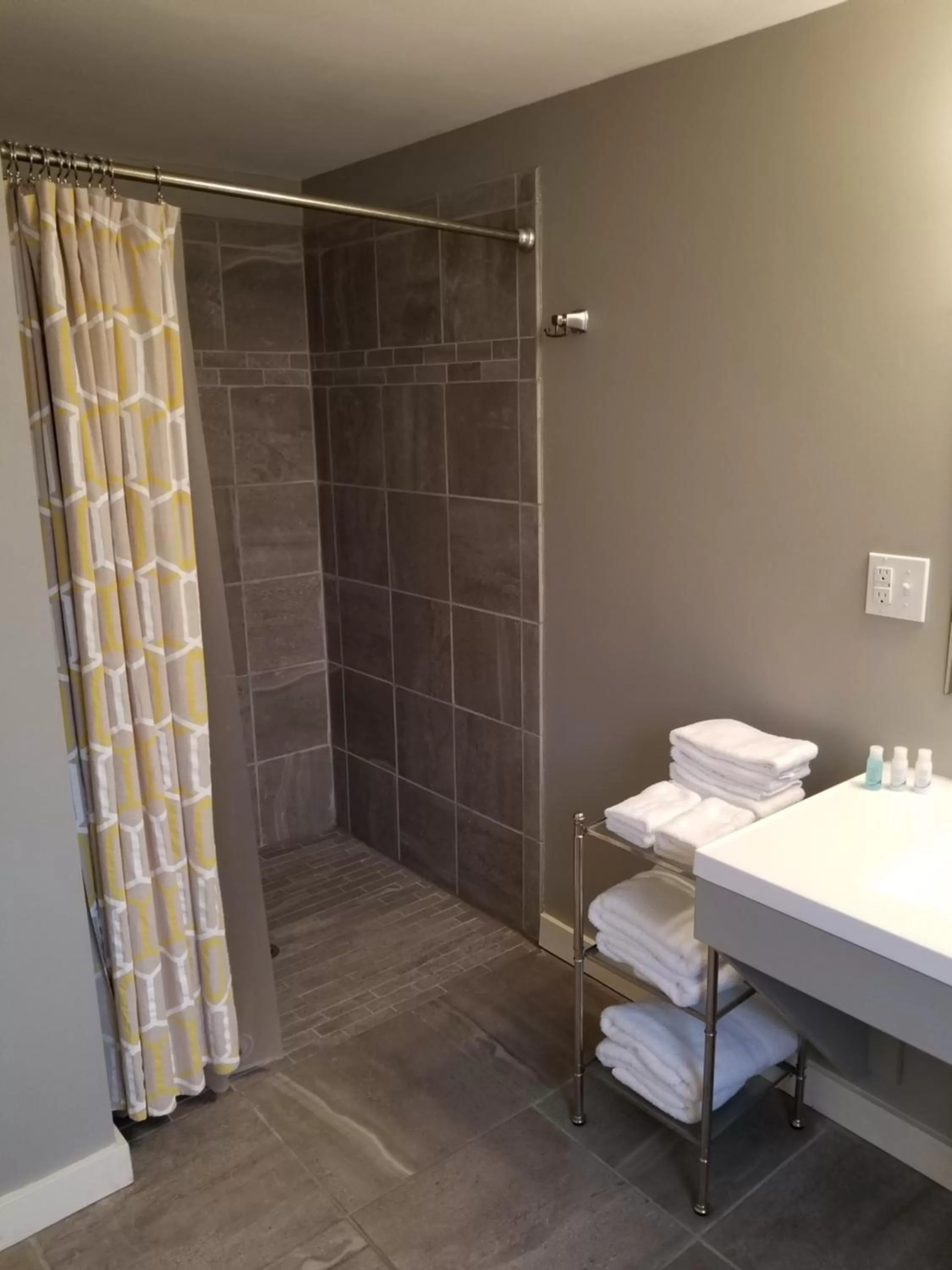 China Creek Cottages