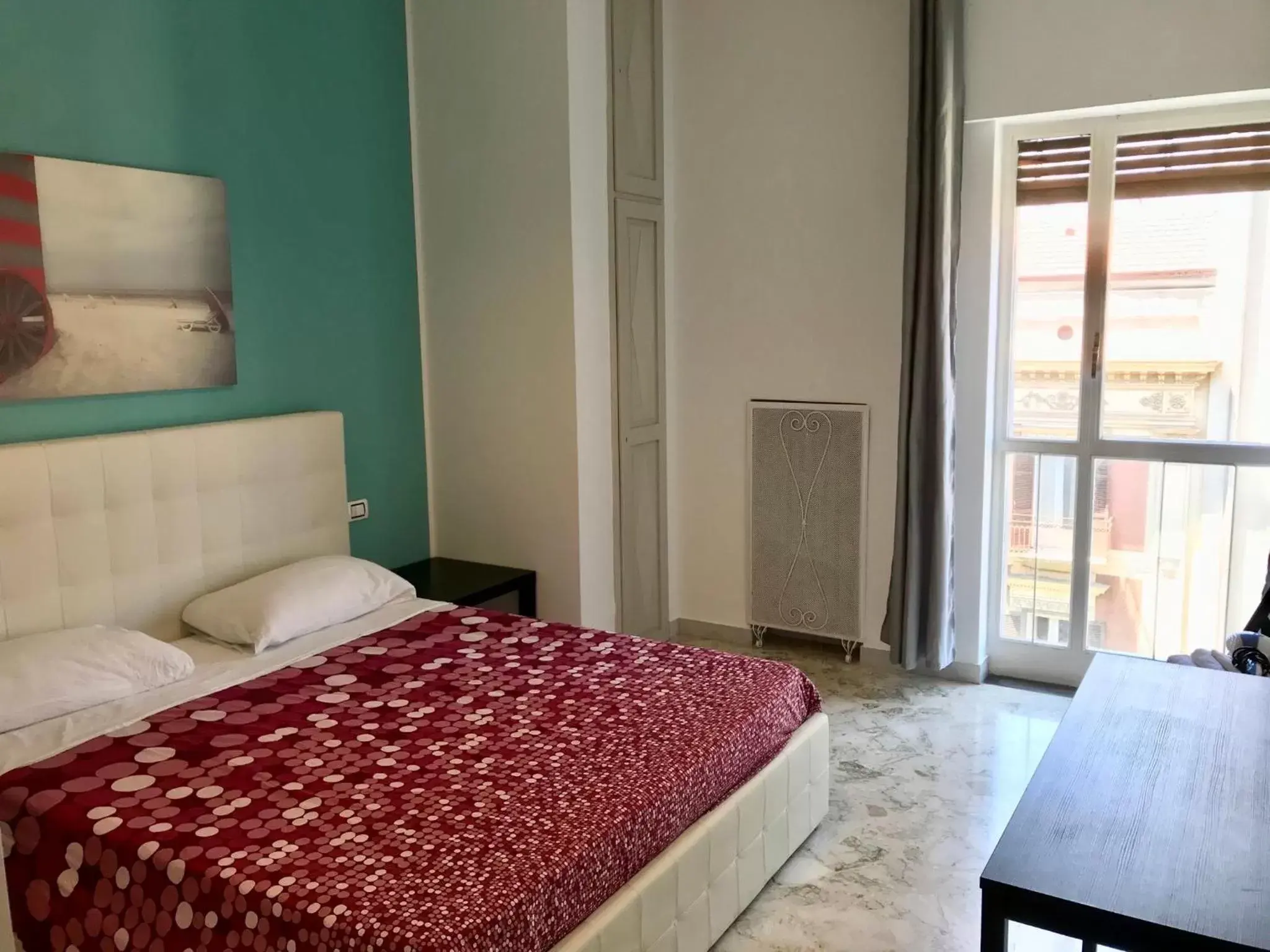 Bed in ROOM 110 BARI -guesthouse-