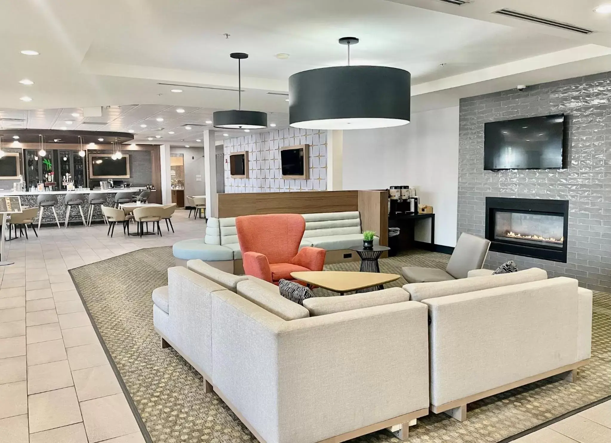 Property building in Holiday Inn Lansdale-Hatfield by IHG Property building in Holiday Inn Lansdale-Hatfield by IHG