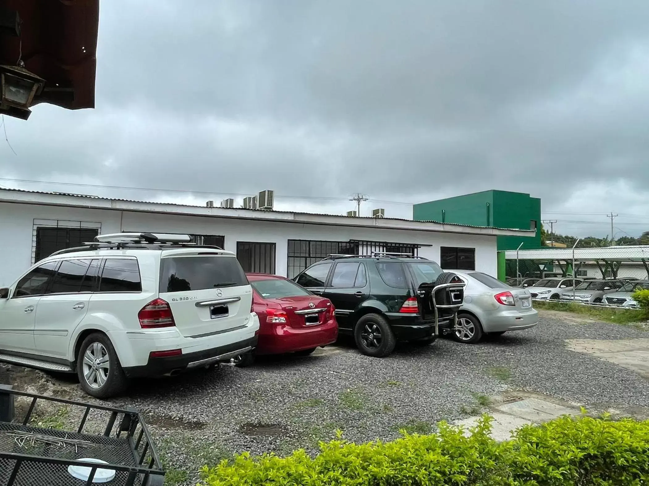 Parking, Property Building in Hotel El Coco