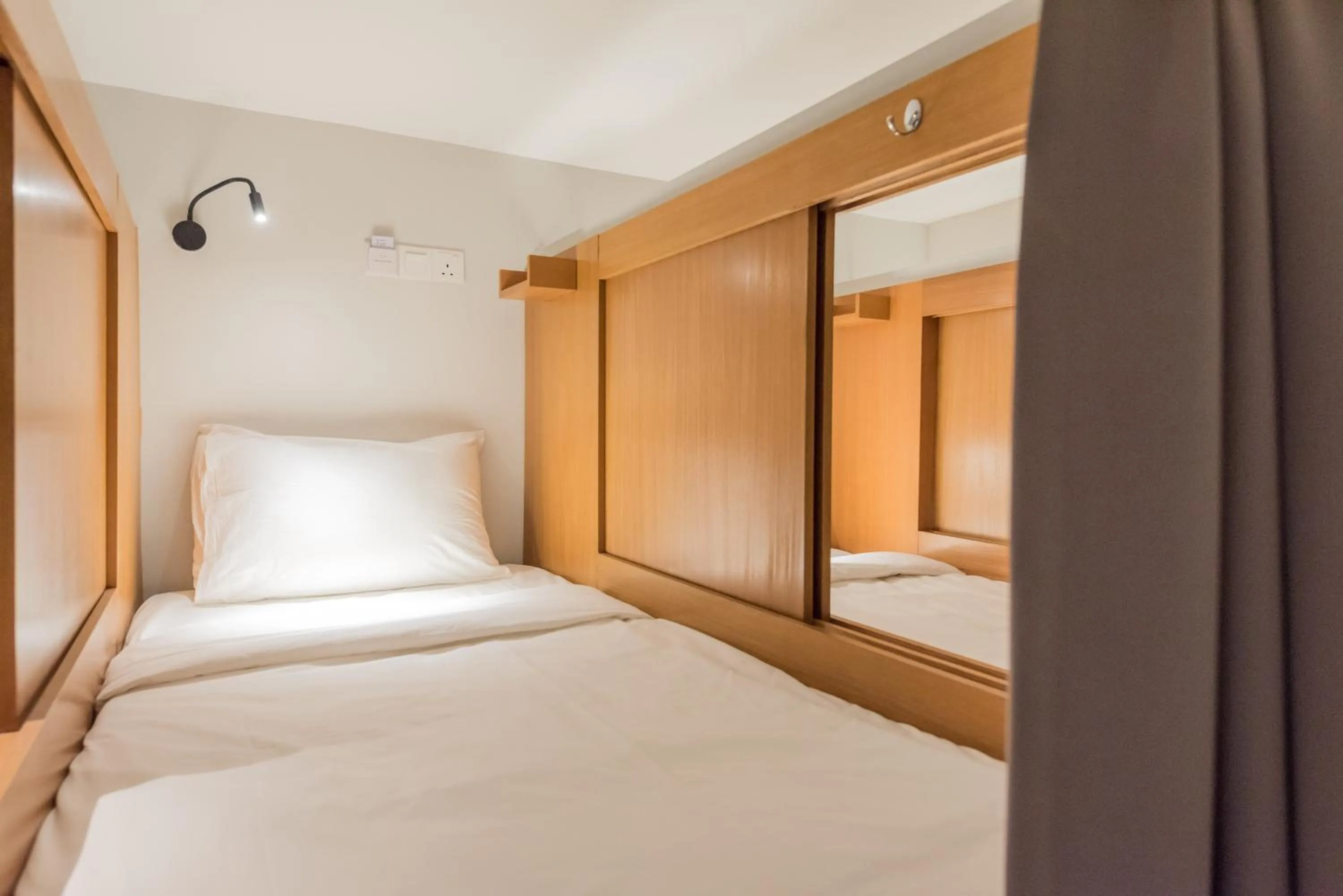 bunk bed in Bunk & Bilik Hotel Jalan Ipoh