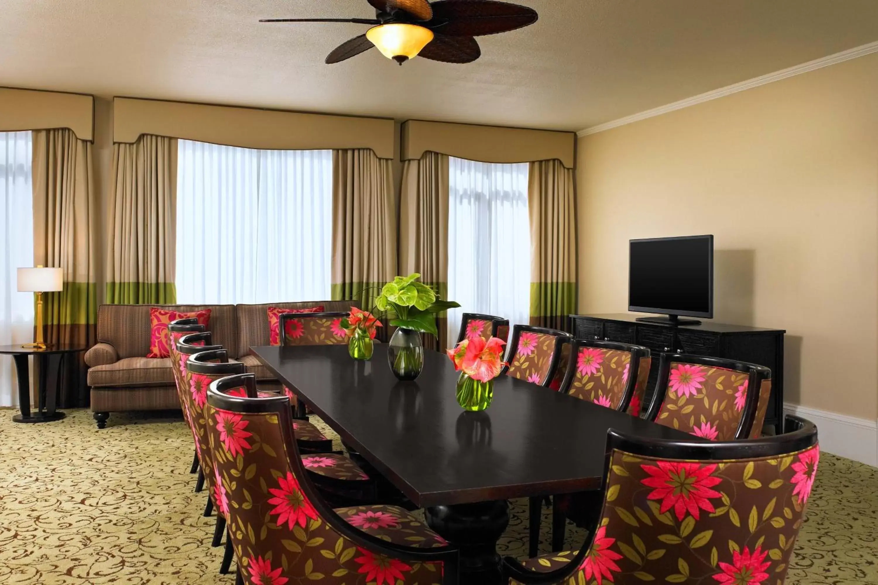 Meeting/conference room in The Royal Hawaiian, A Luxury Collection Resort, Waikiki