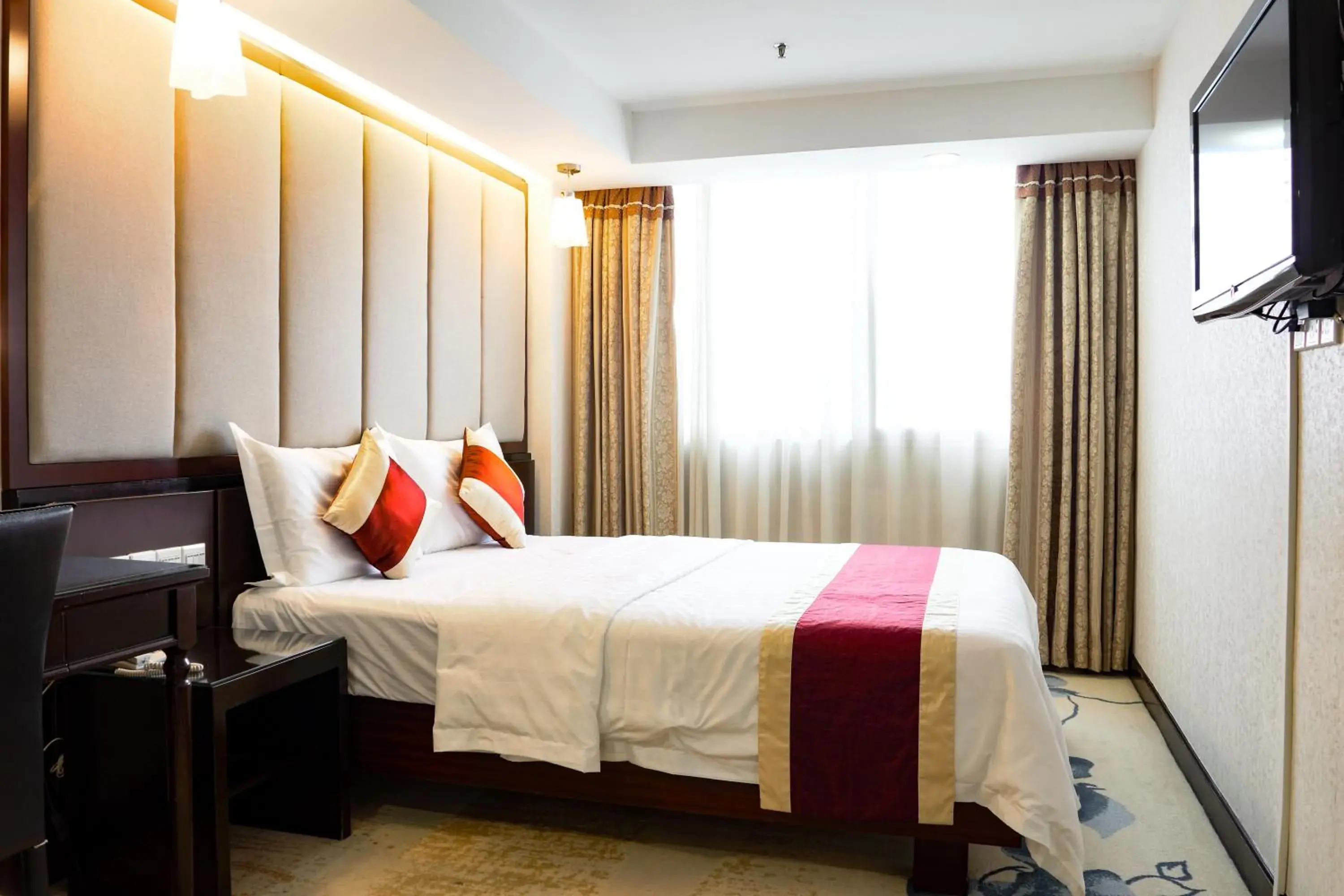 bunk bed in New World Hotel bunk bed in New World Hotel