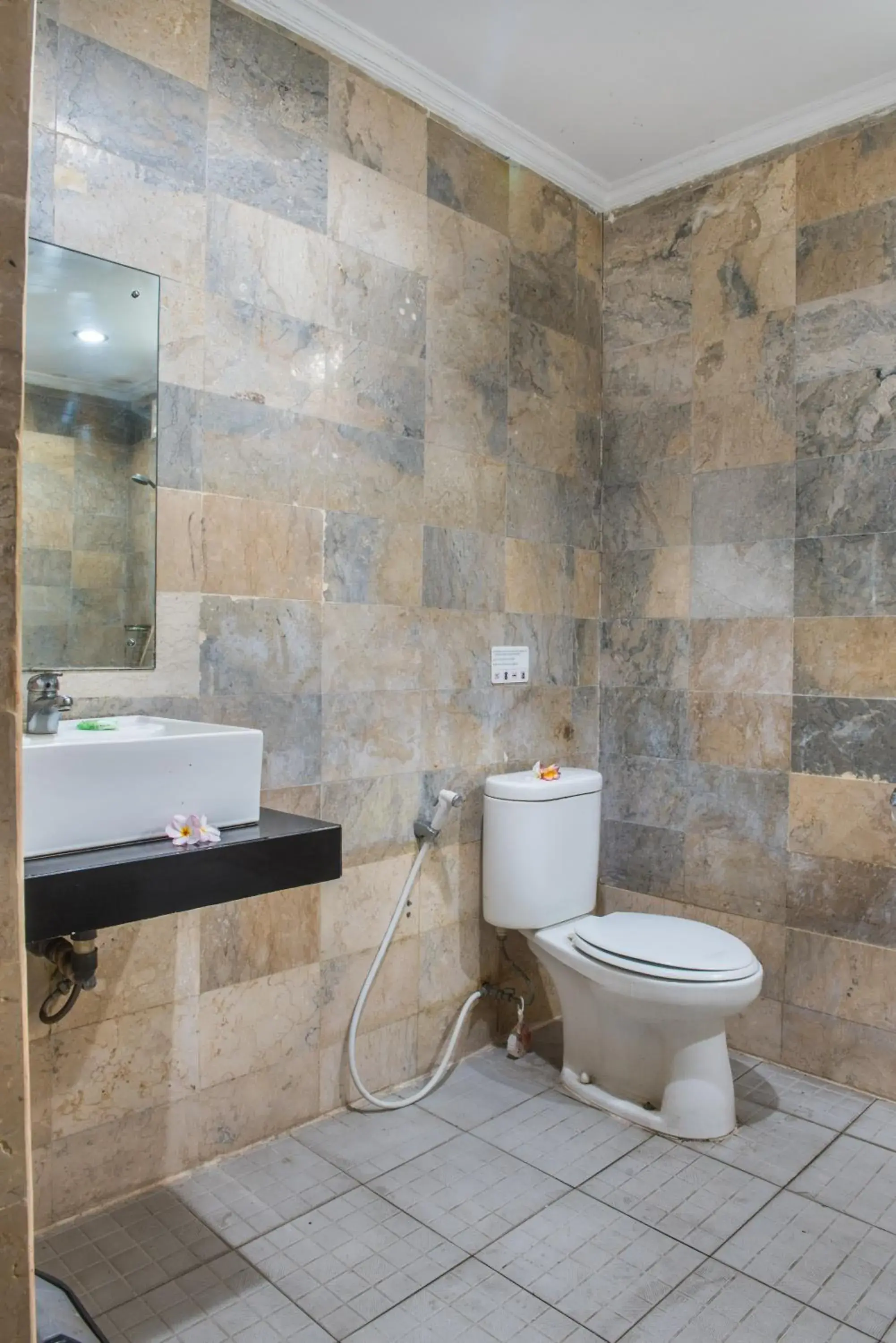 Bathroom in Abian Srama Hotel and Spa