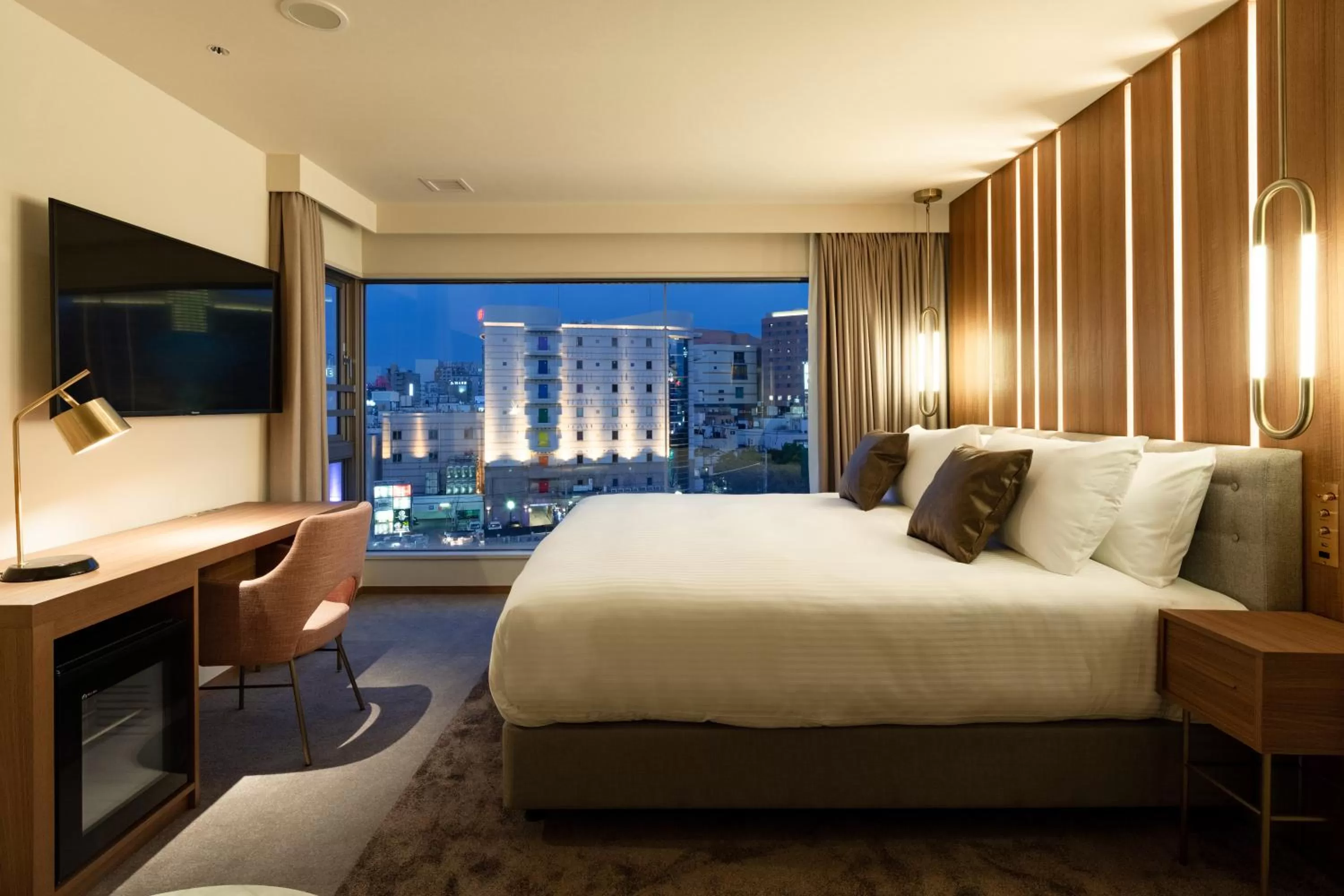 Photo of the whole room, Bed in The OneFive Villa Fukuoka