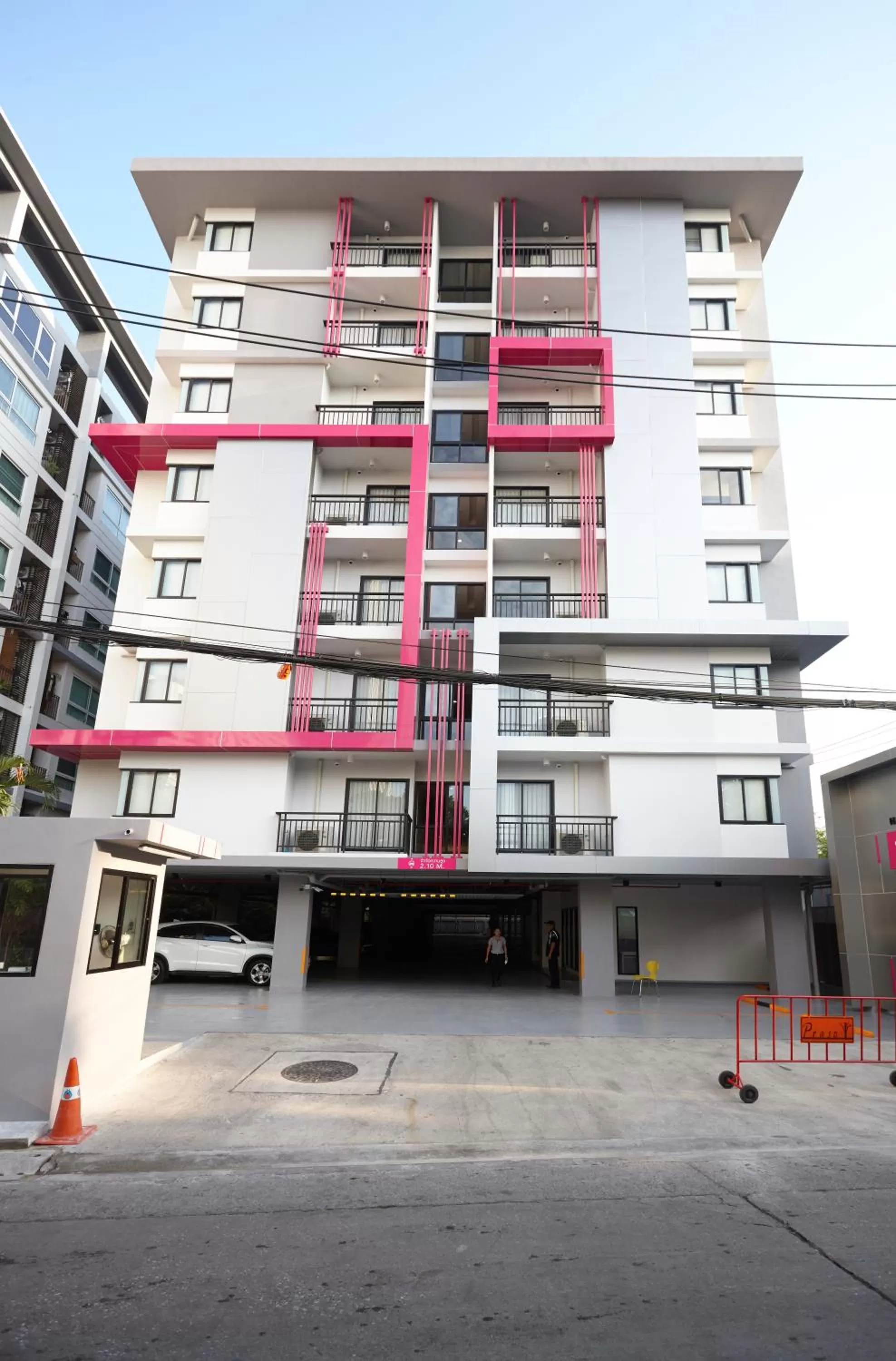 Property building in Praso@Ratchada12