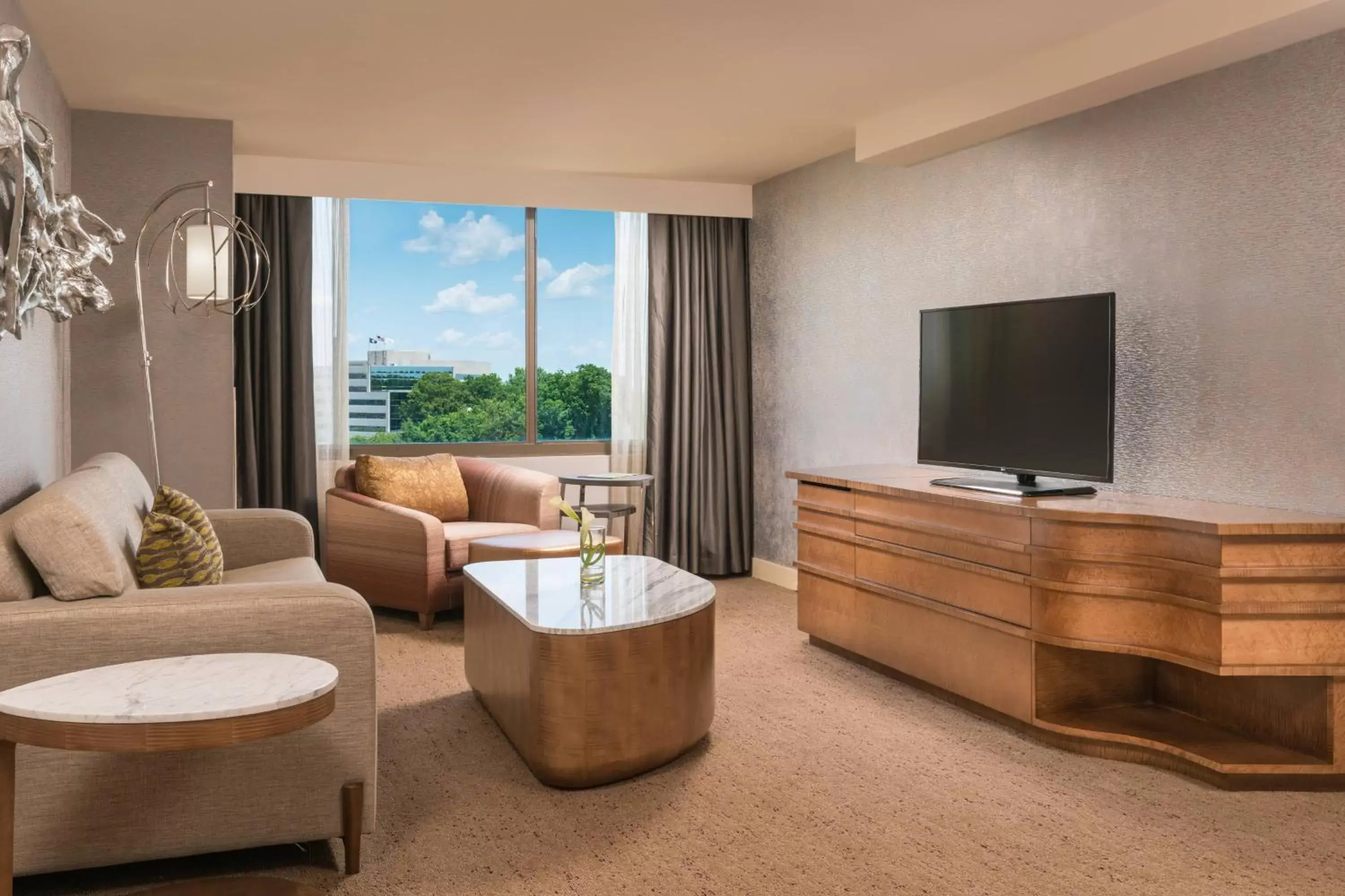 Living room, Seating Area in The Westin Tysons Corner