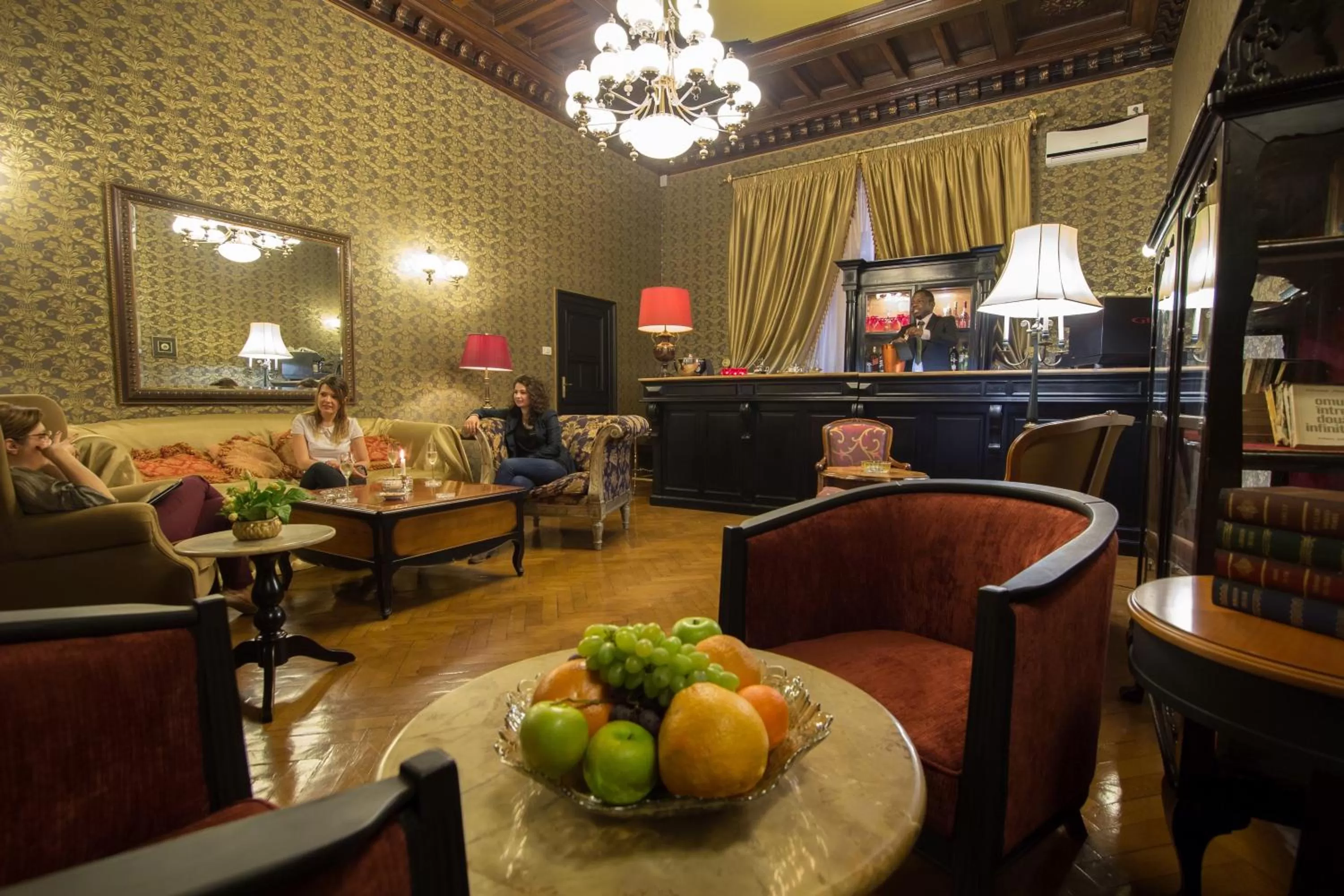Lounge or bar in Grand Boutique Hotel