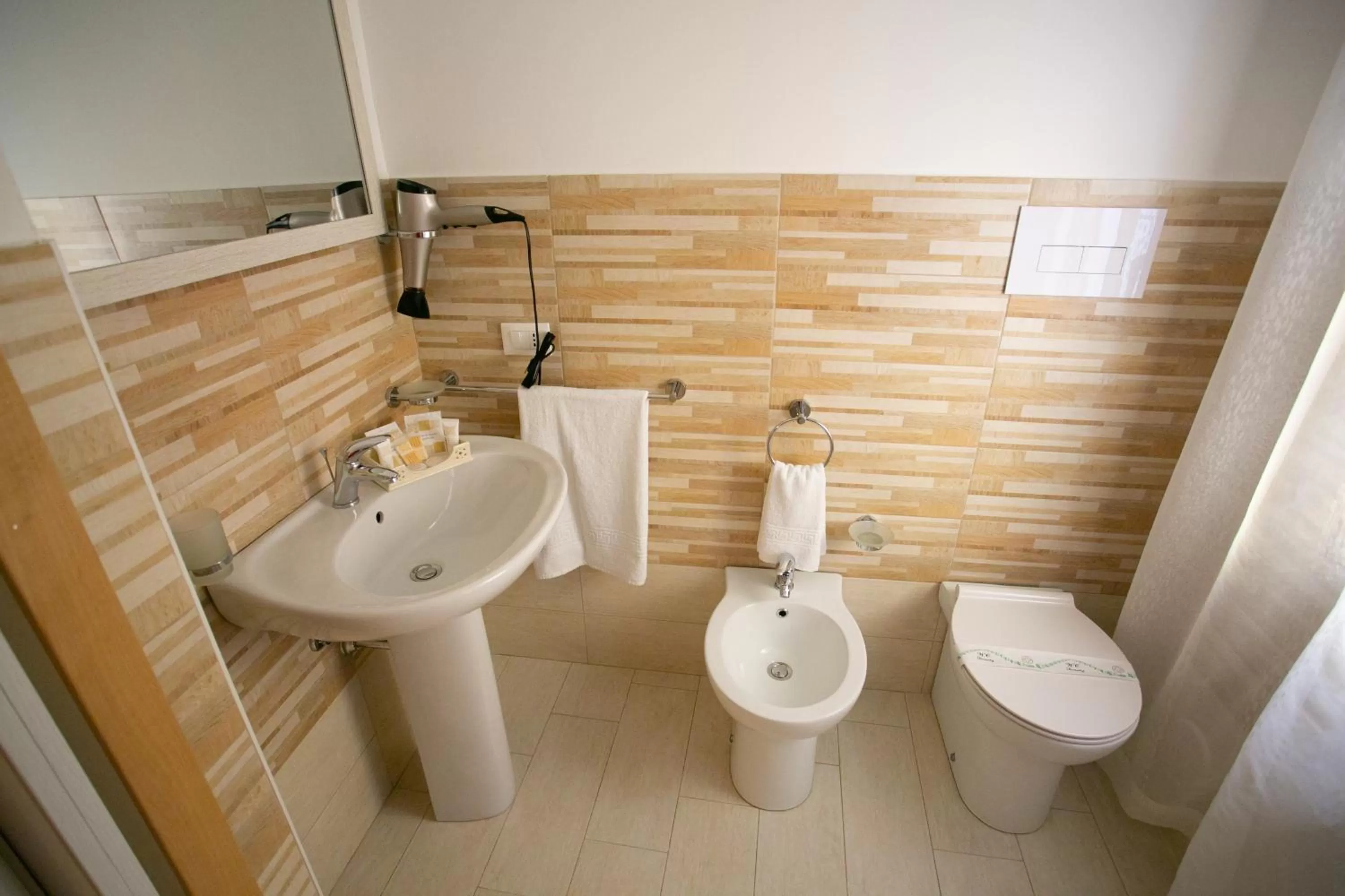 Shower in B&B A Modo Mio