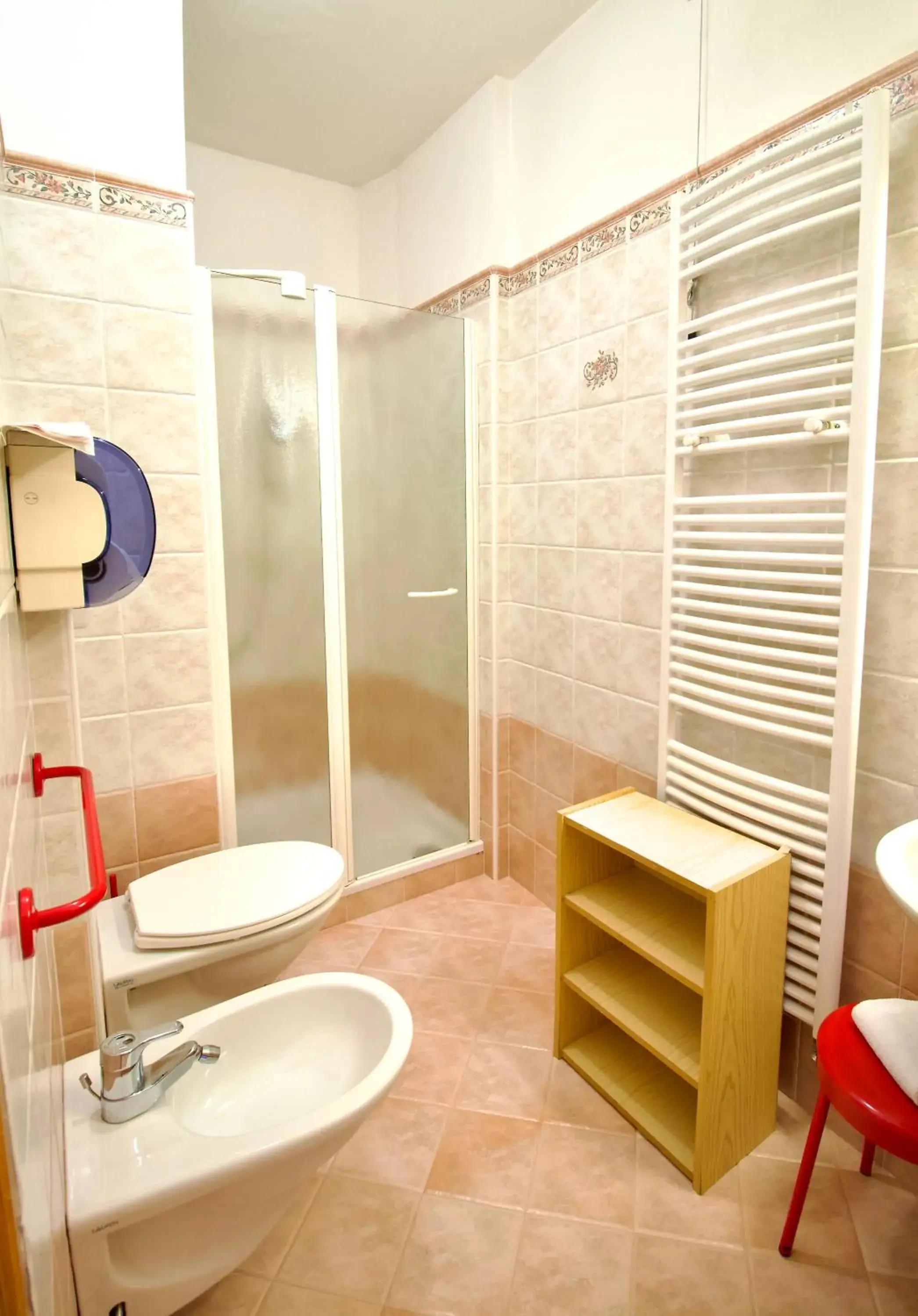 Bathroom in Al Piccolo Hotel