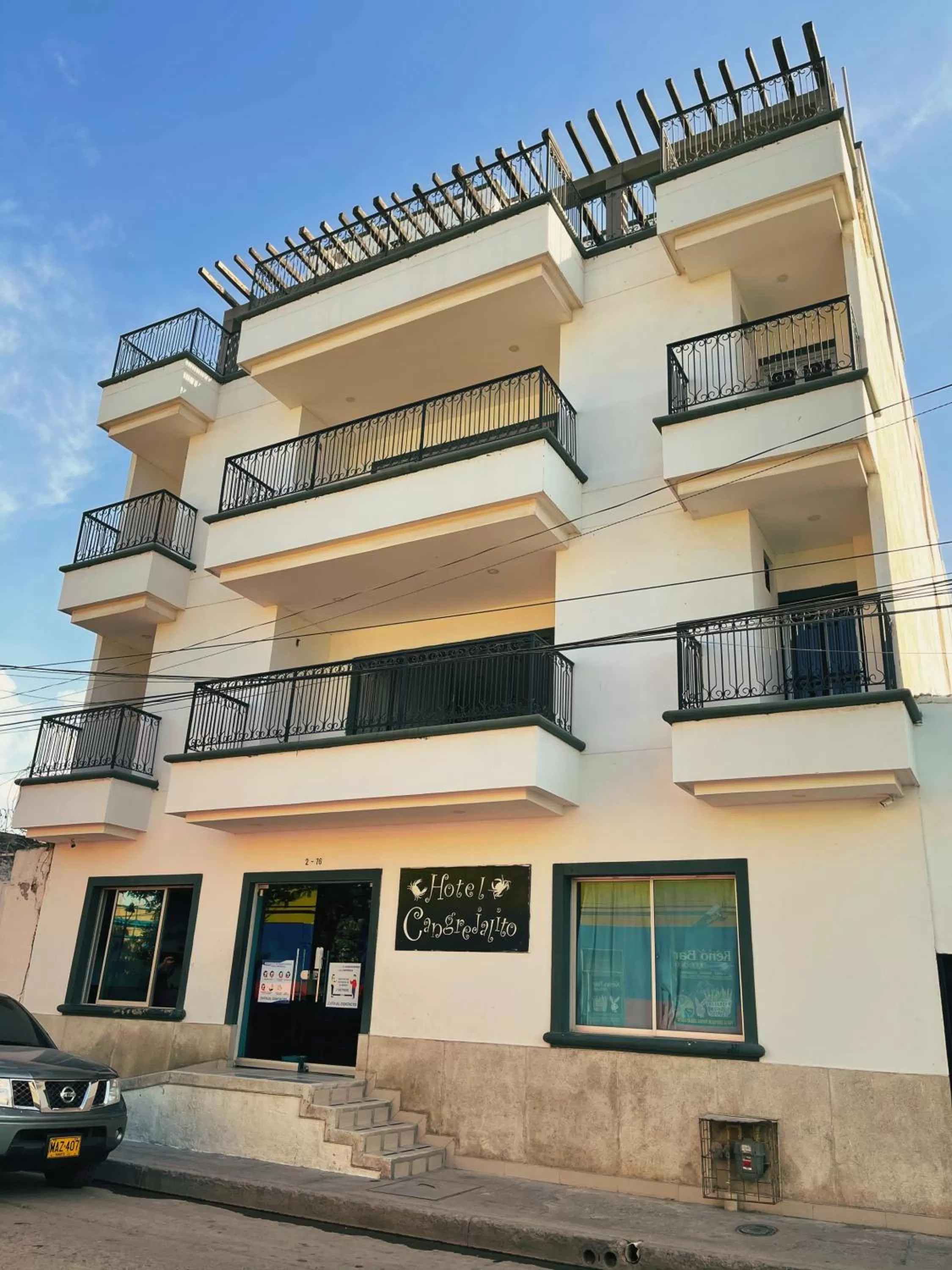 Property building in Hotel Cangrejalito