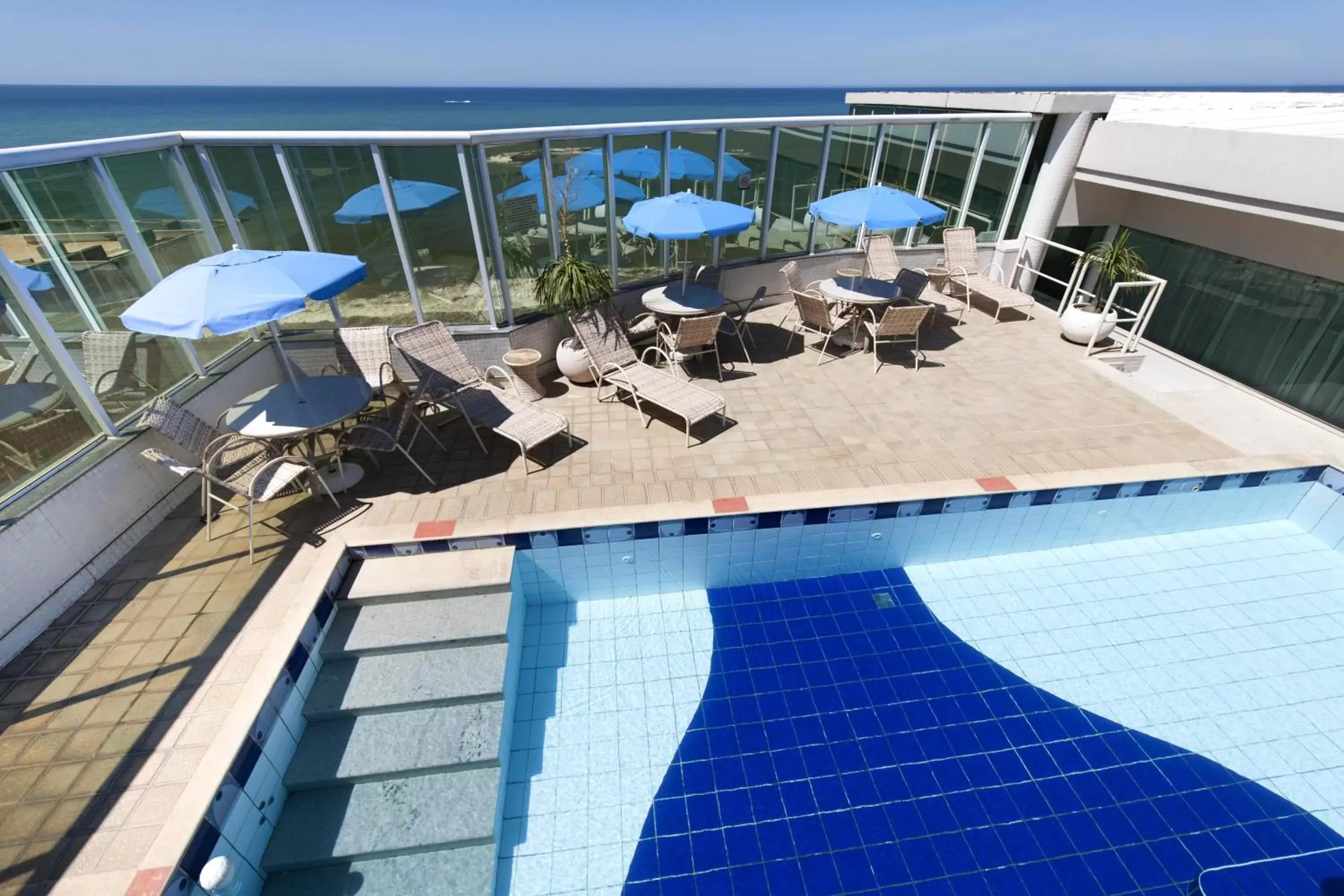 Swimming pool, Pool View in Comfort Suites Macaé