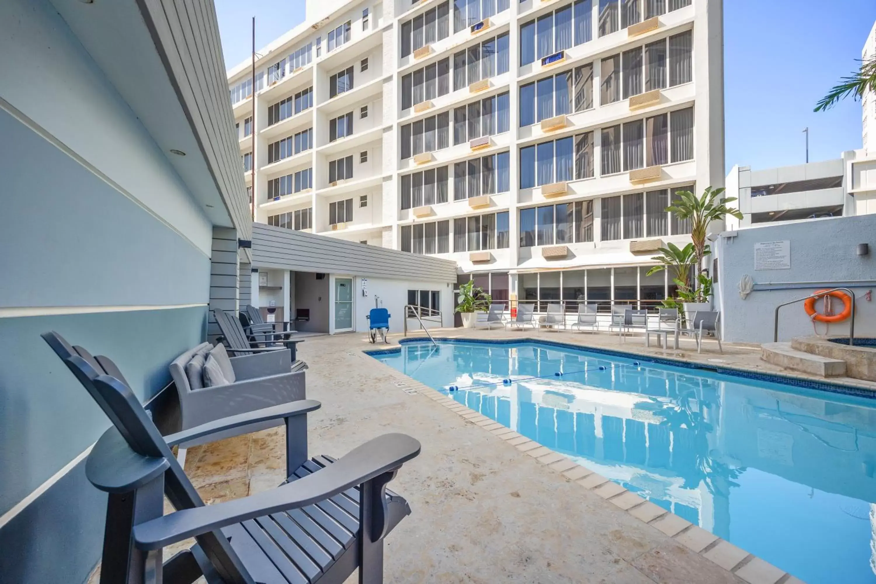 Swimming Pool in Holiday Inn Express San Juan Condado, an IHG Hotel