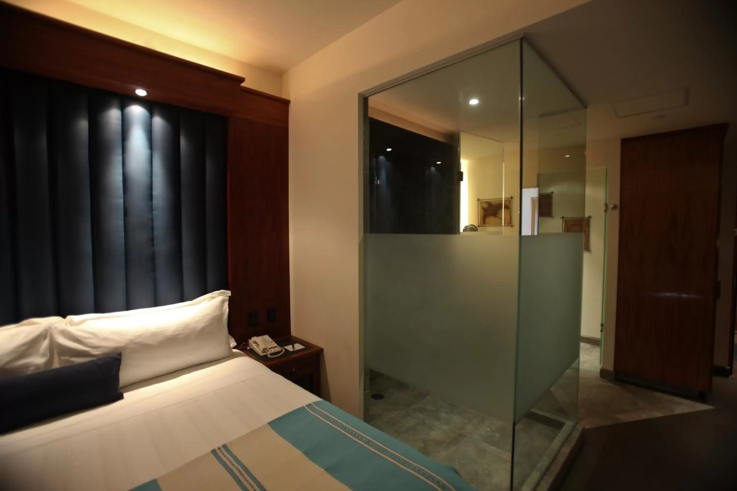 Bedroom, Bed in Costa Baja Resort & Spa