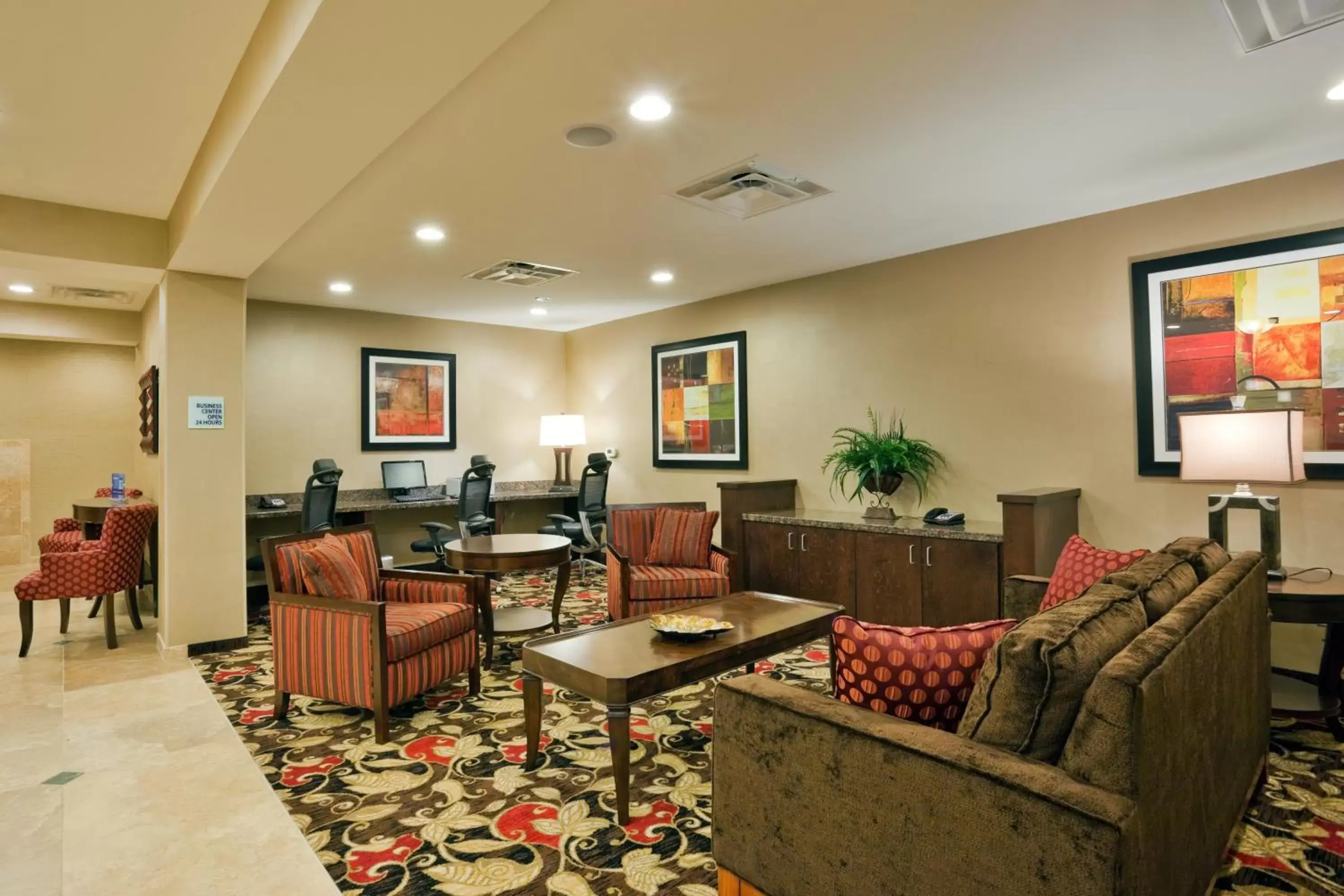 Meeting/conference room in Holiday Inn Express Hotel & Suites Kodak East-Sevierville, an IHG Hotel