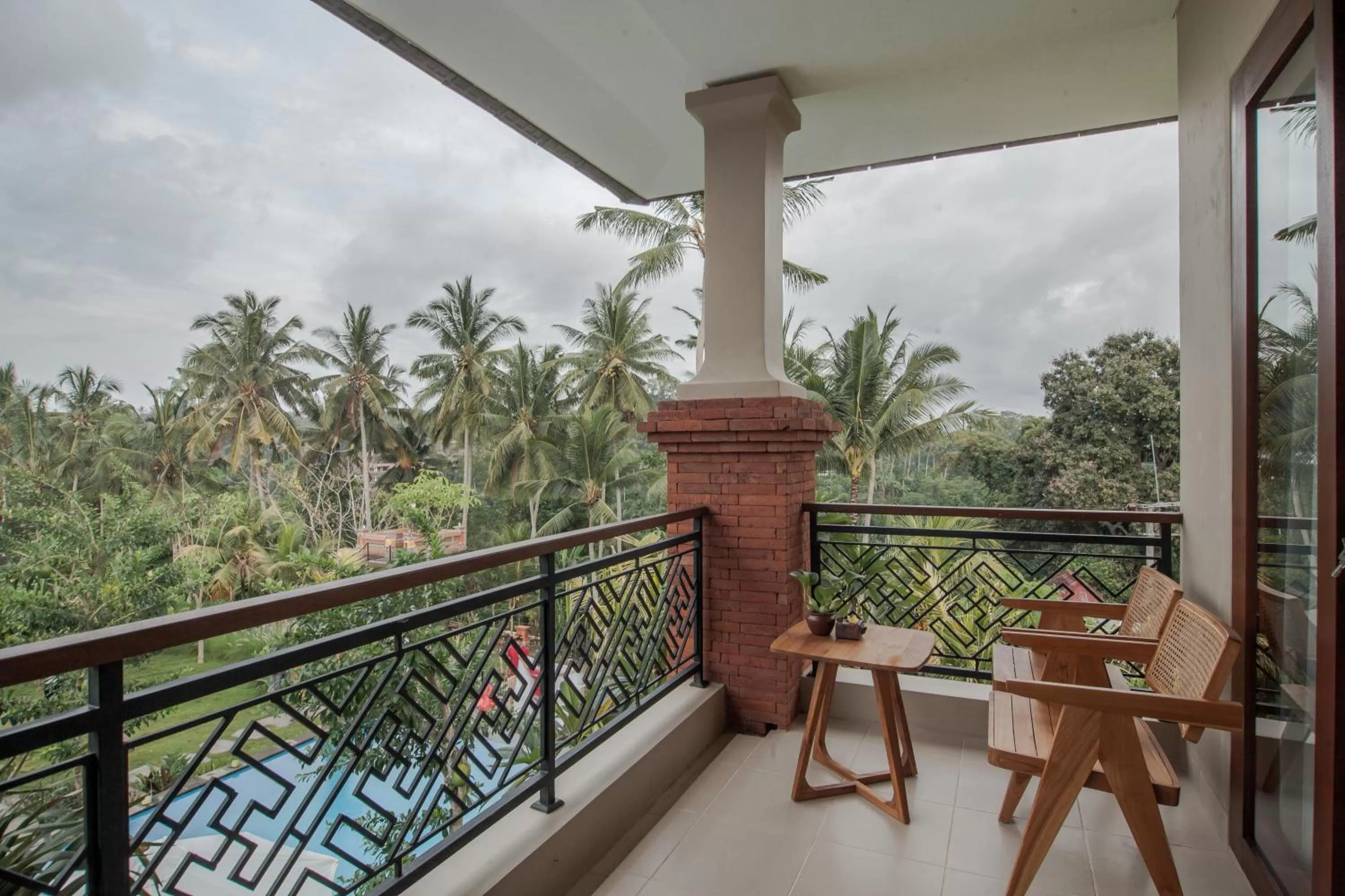 Balcony/Terrace in Bubu Suite by Prasi