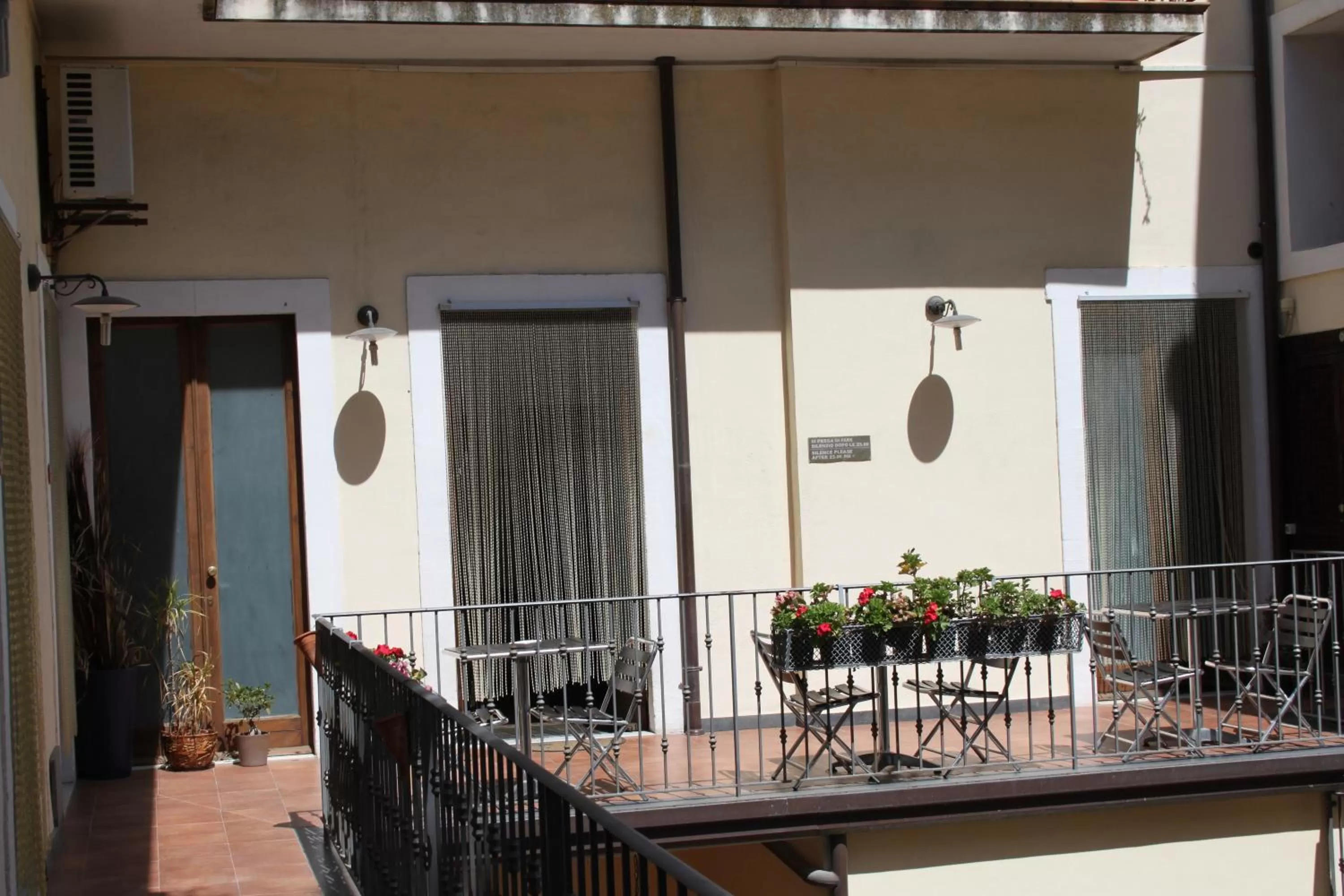 Balcony/Terrace in B&B Opera