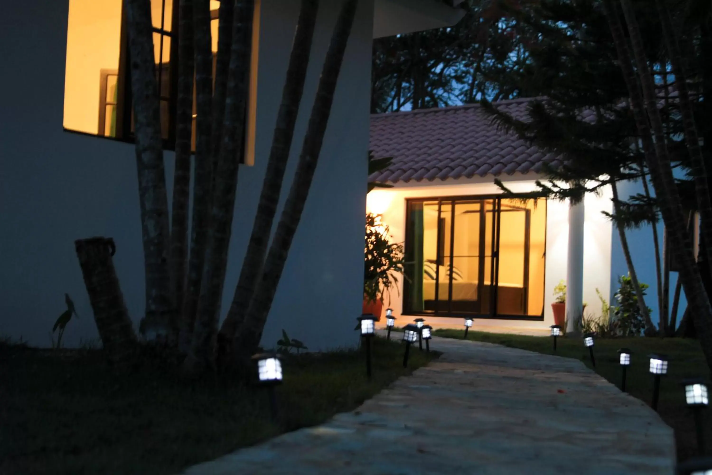 Facade/entrance, Property Building in Garden By The Sea