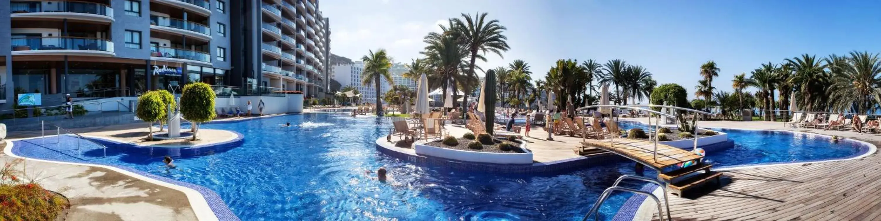 Activities, Swimming Pool in Radisson Blu Resort Gran Canaria