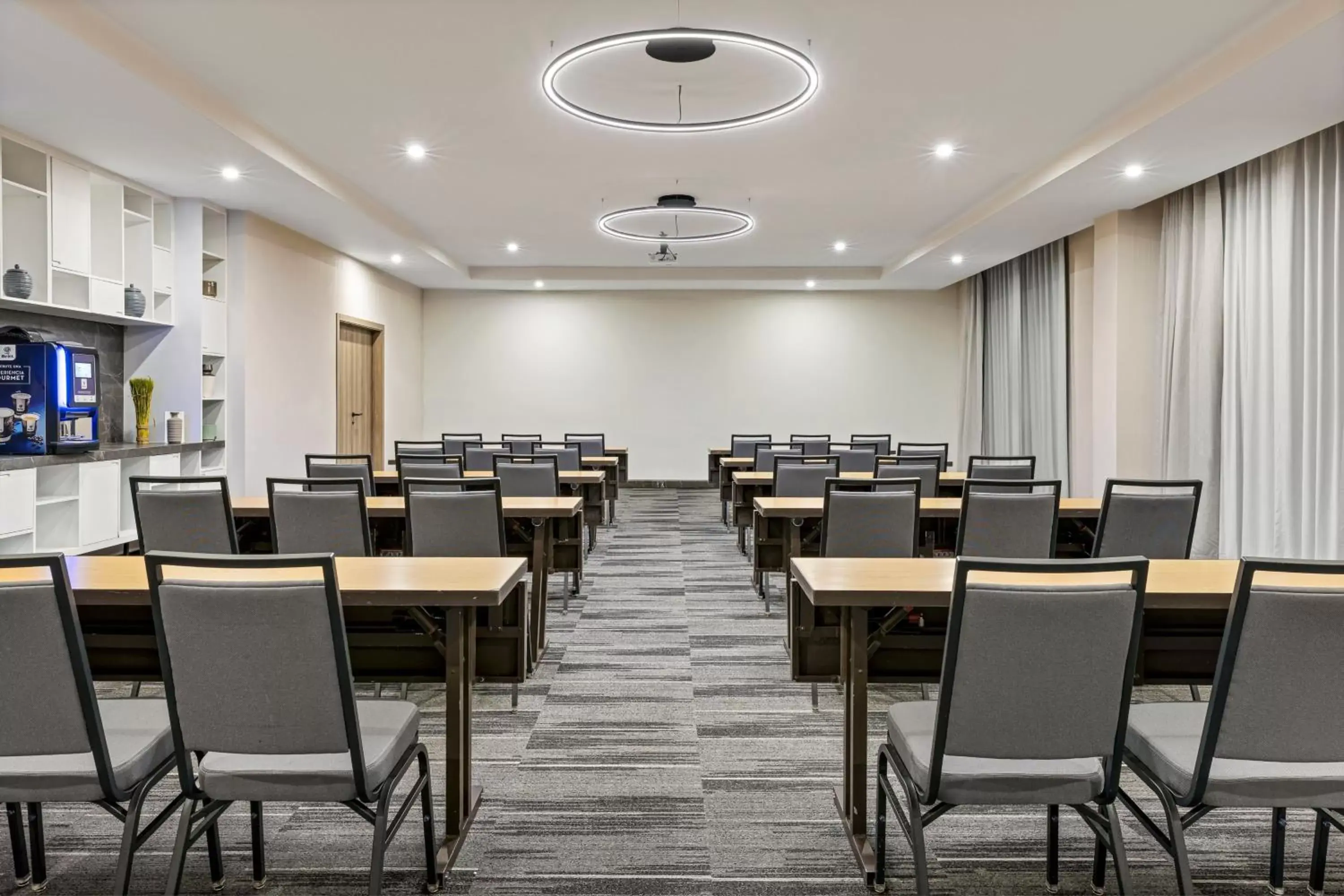 Meeting/conference room in Courtyard by Marriott San Jose Escazu