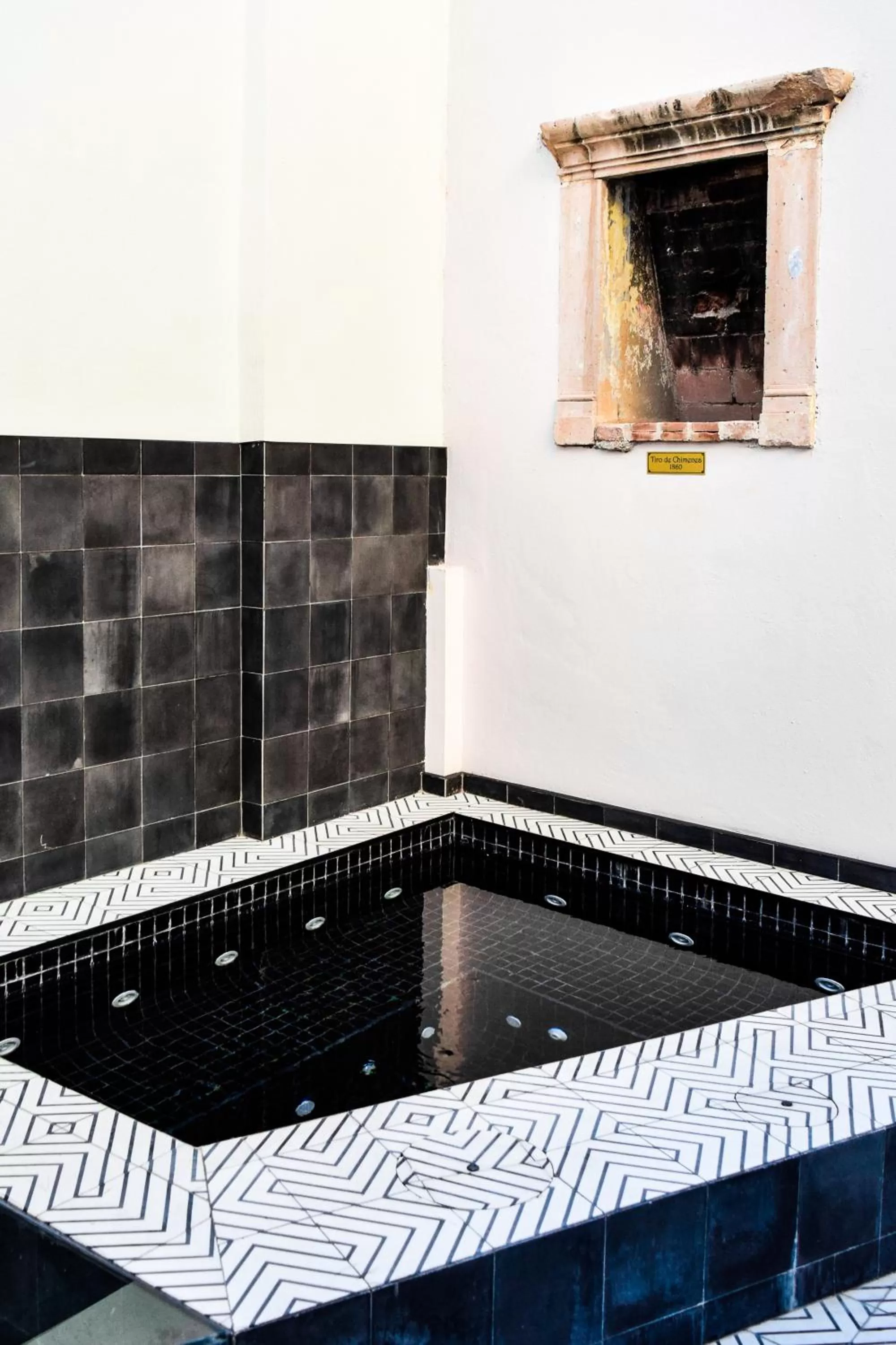 Hot Tub in Central Hotel Boutique