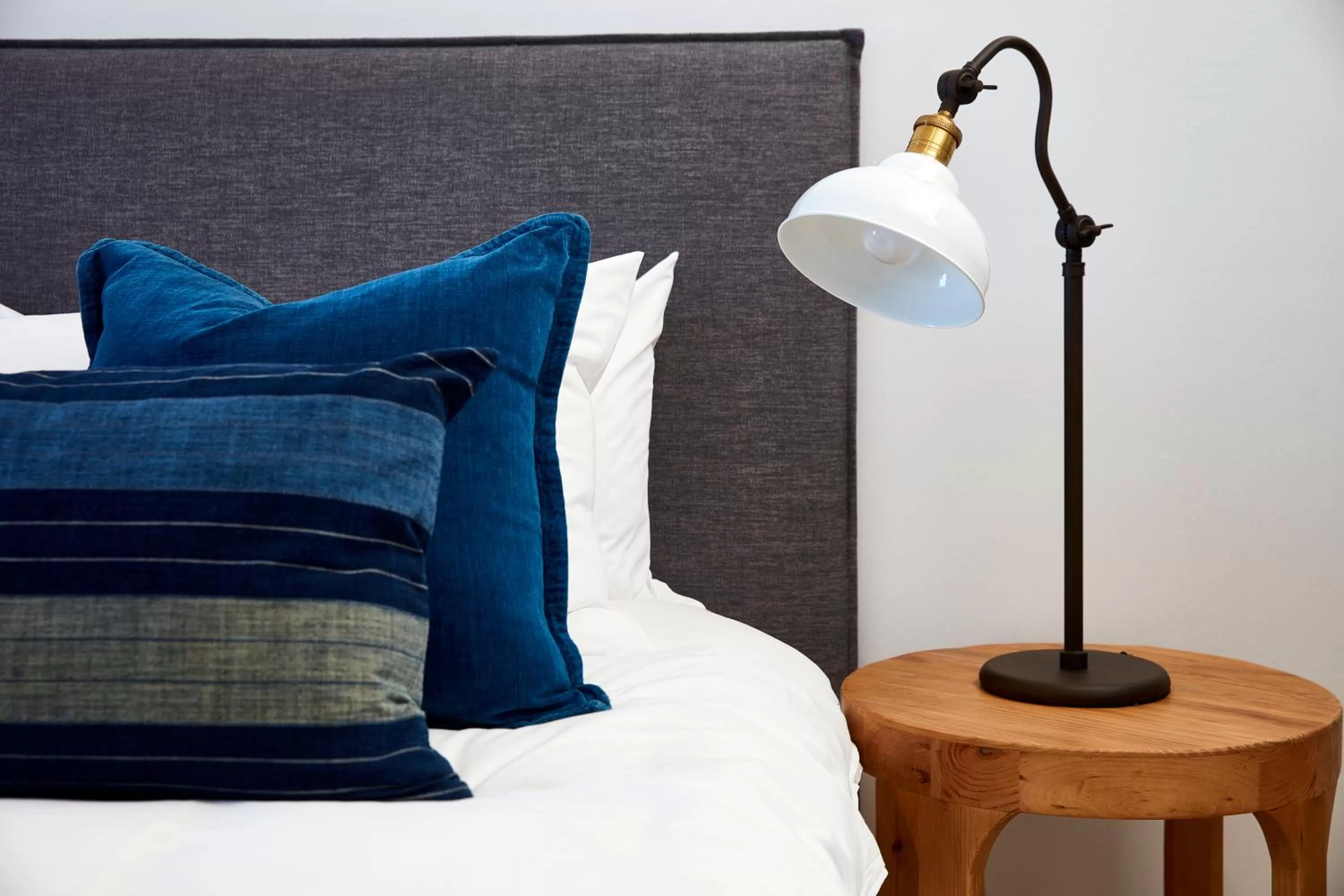 Bed in The Clovelly Hotel