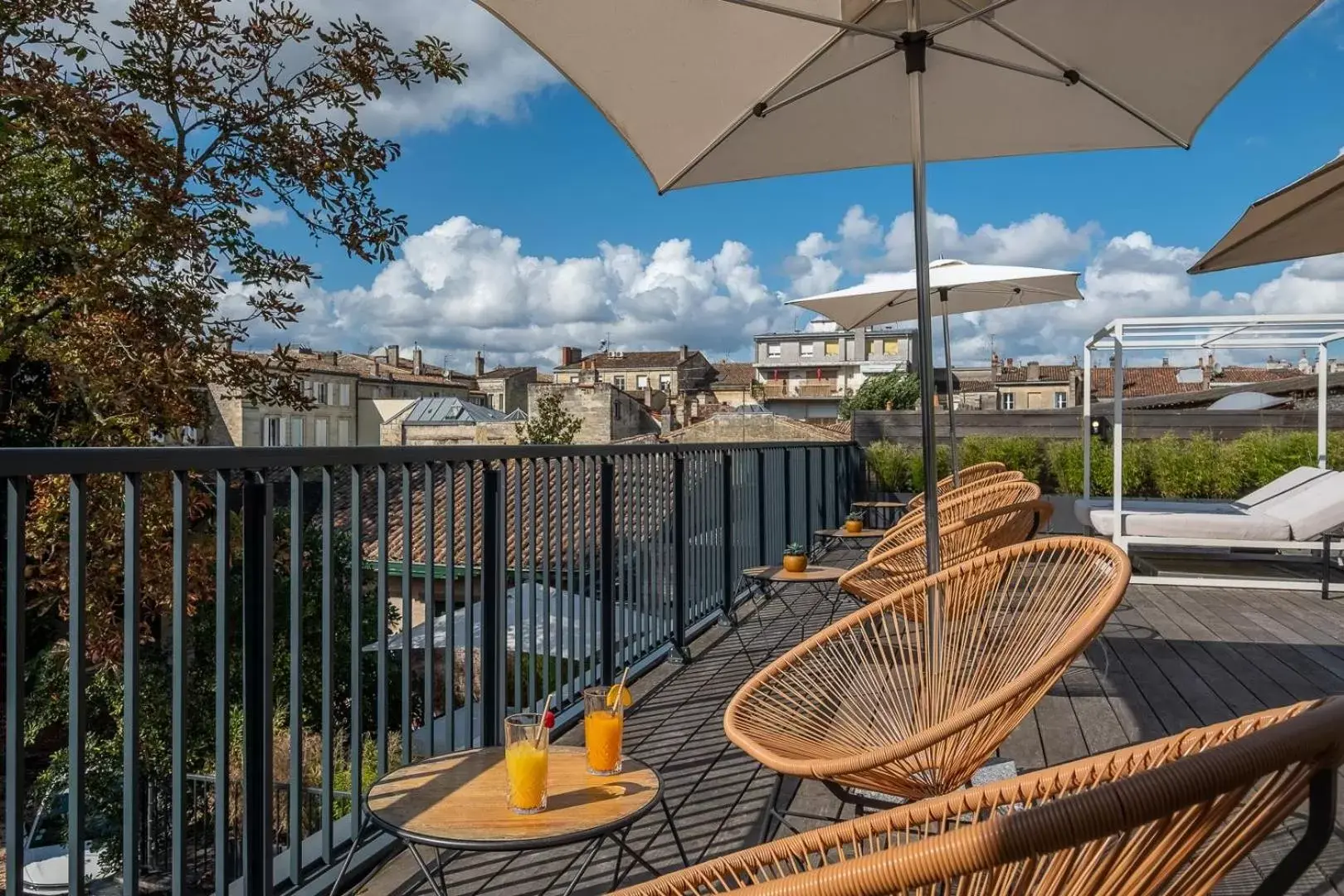 Balcony/Terrace in Le Palais Gallien Hôtel & Spa