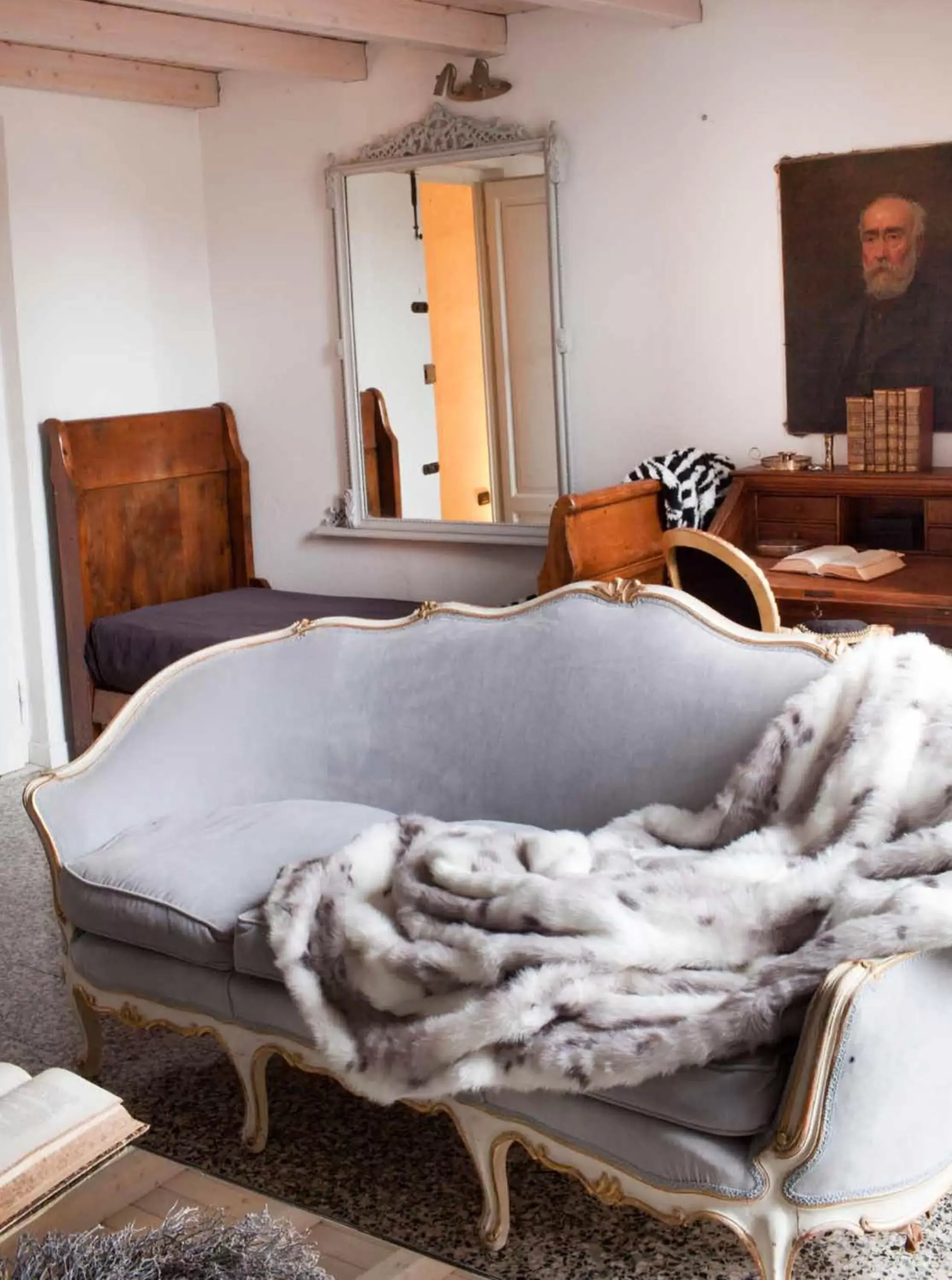 Bedroom, Seating Area in Arnaboldi Palace