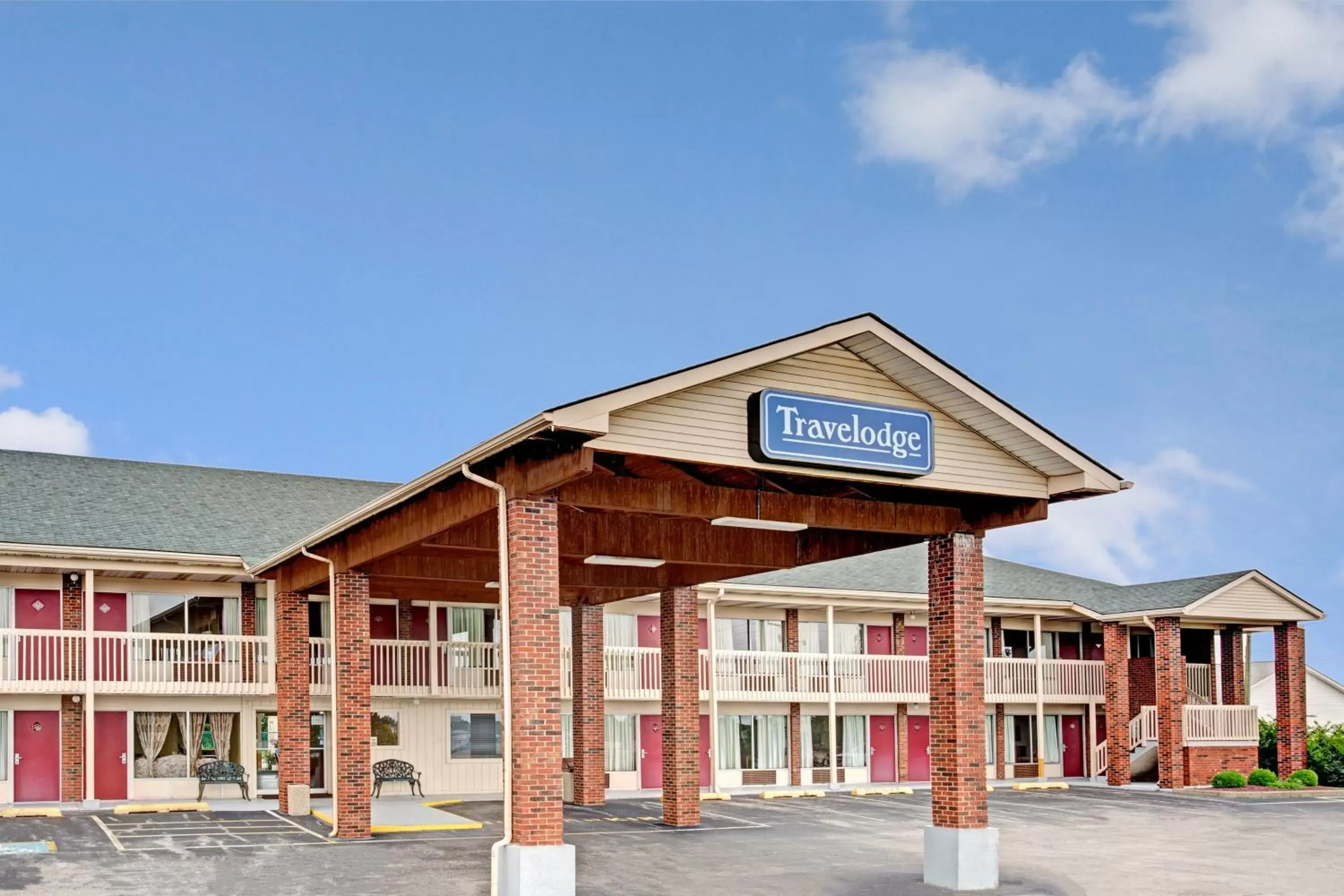 Facade/entrance, Property Building in Travelodge by Wyndham Sellersburg