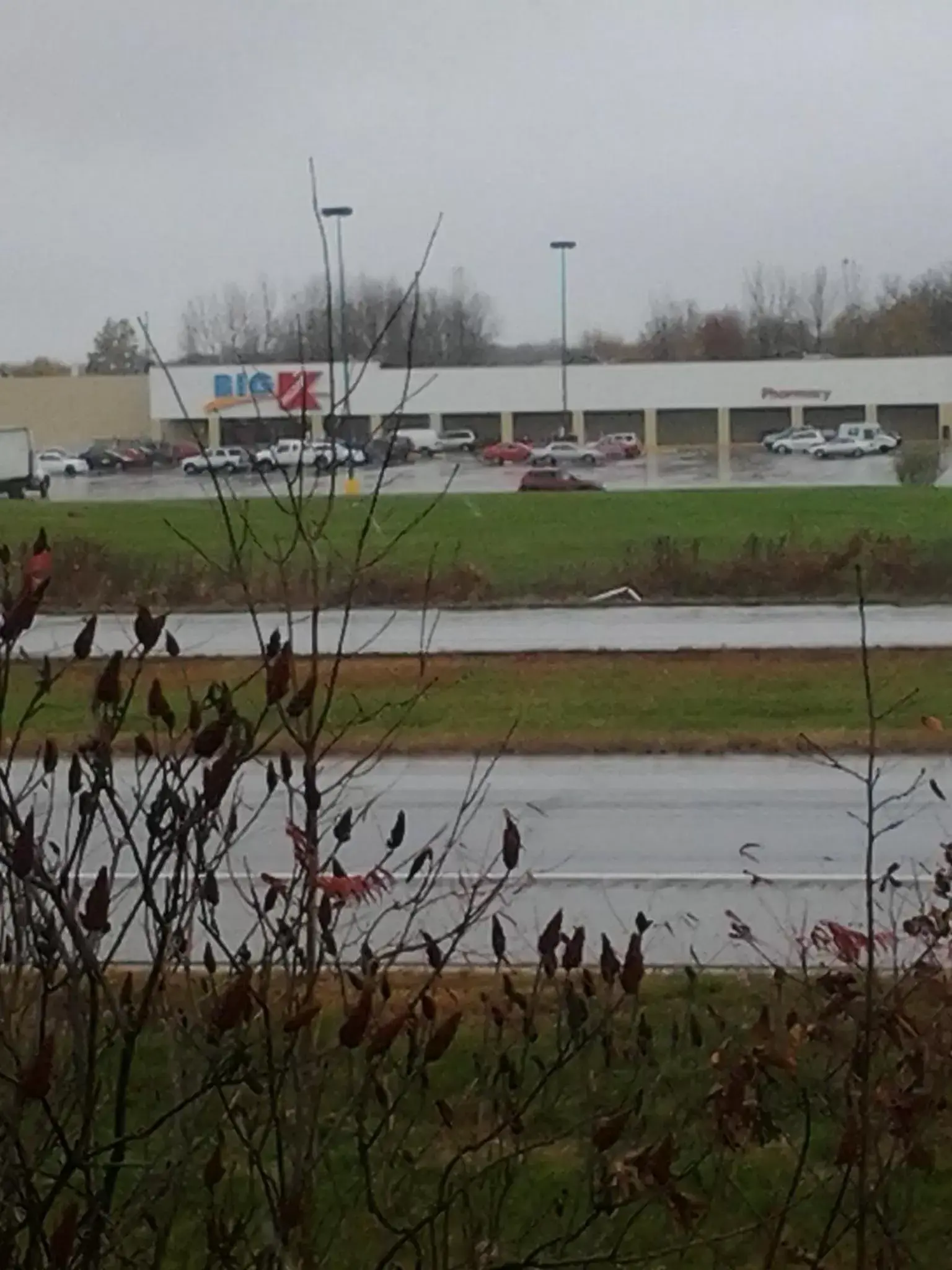 Facade/entrance in Super 8 by Wyndham Plymouth Facade/entrance in Super 8 by Wyndham Plymouth