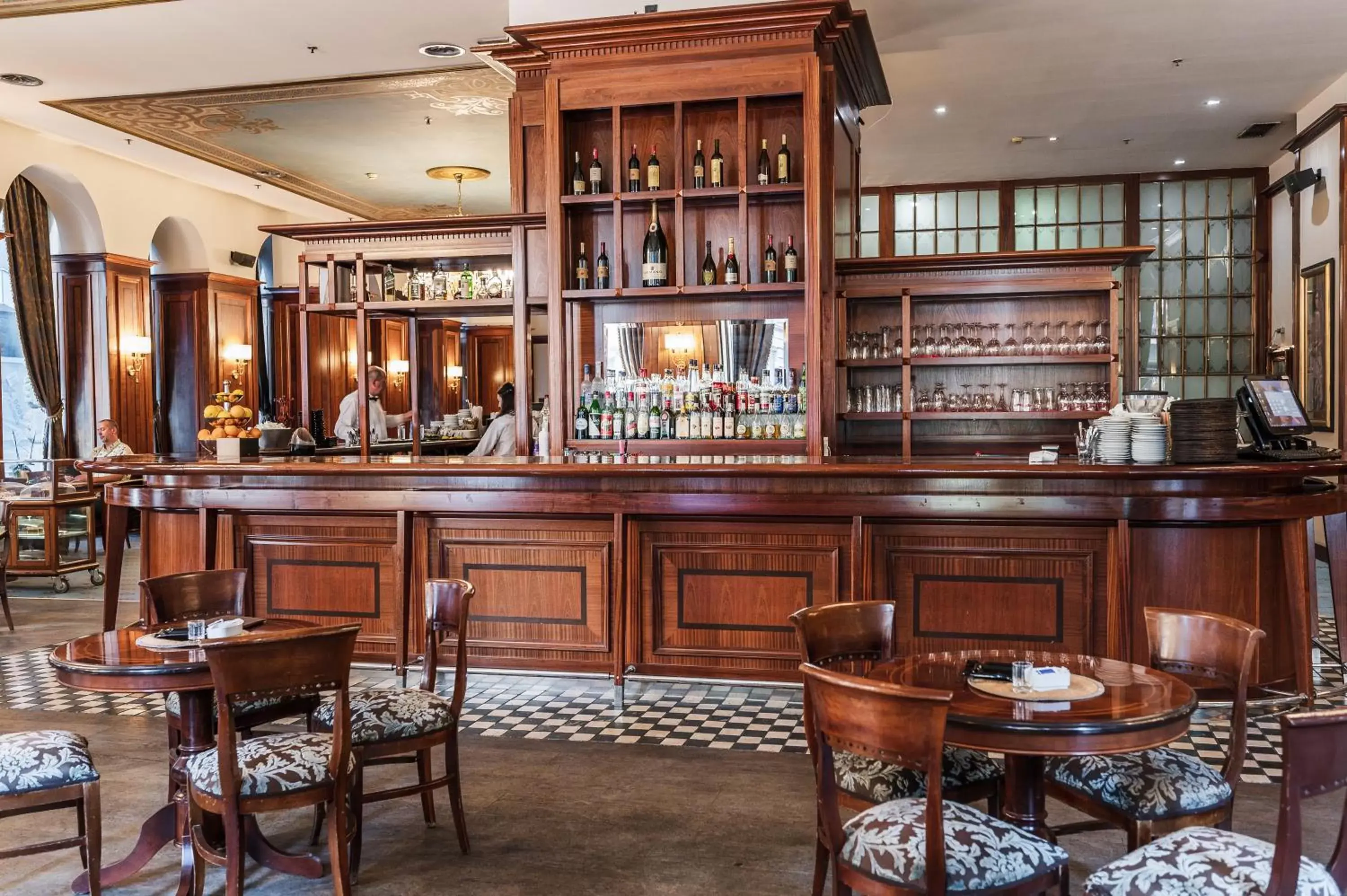 Restaurant/places to eat in Hotel Europe Restaurant/places to eat in Hotel Europe