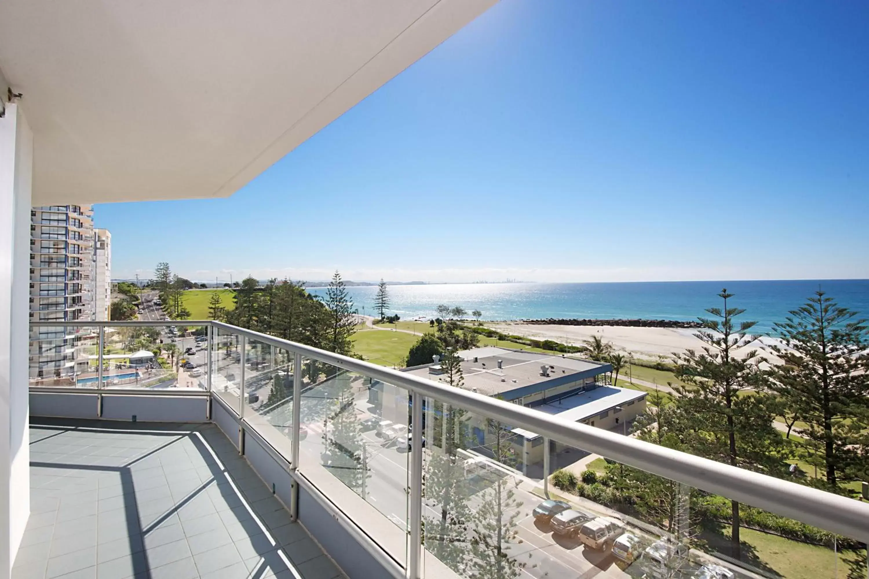 View (from property/room), Balcony/Terrace in Points North Apartments