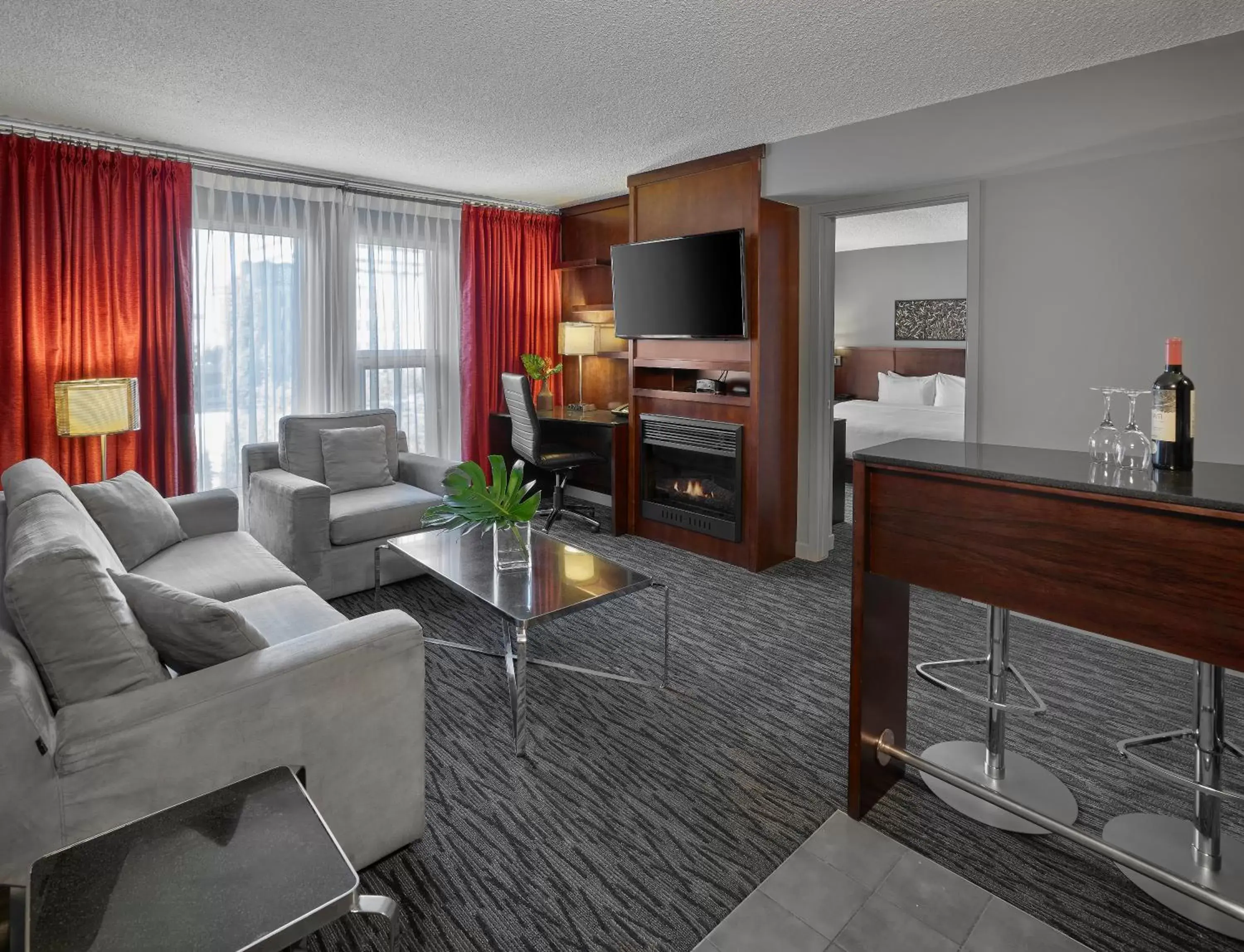 One-Bedroom King Suite in Matrix Hotel