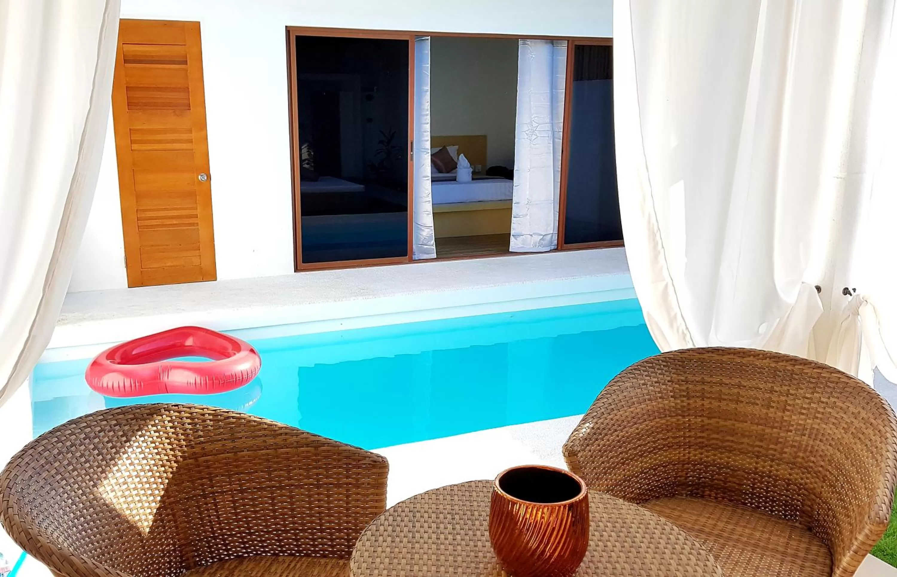 Patio in Montecarlo Villas Panglao