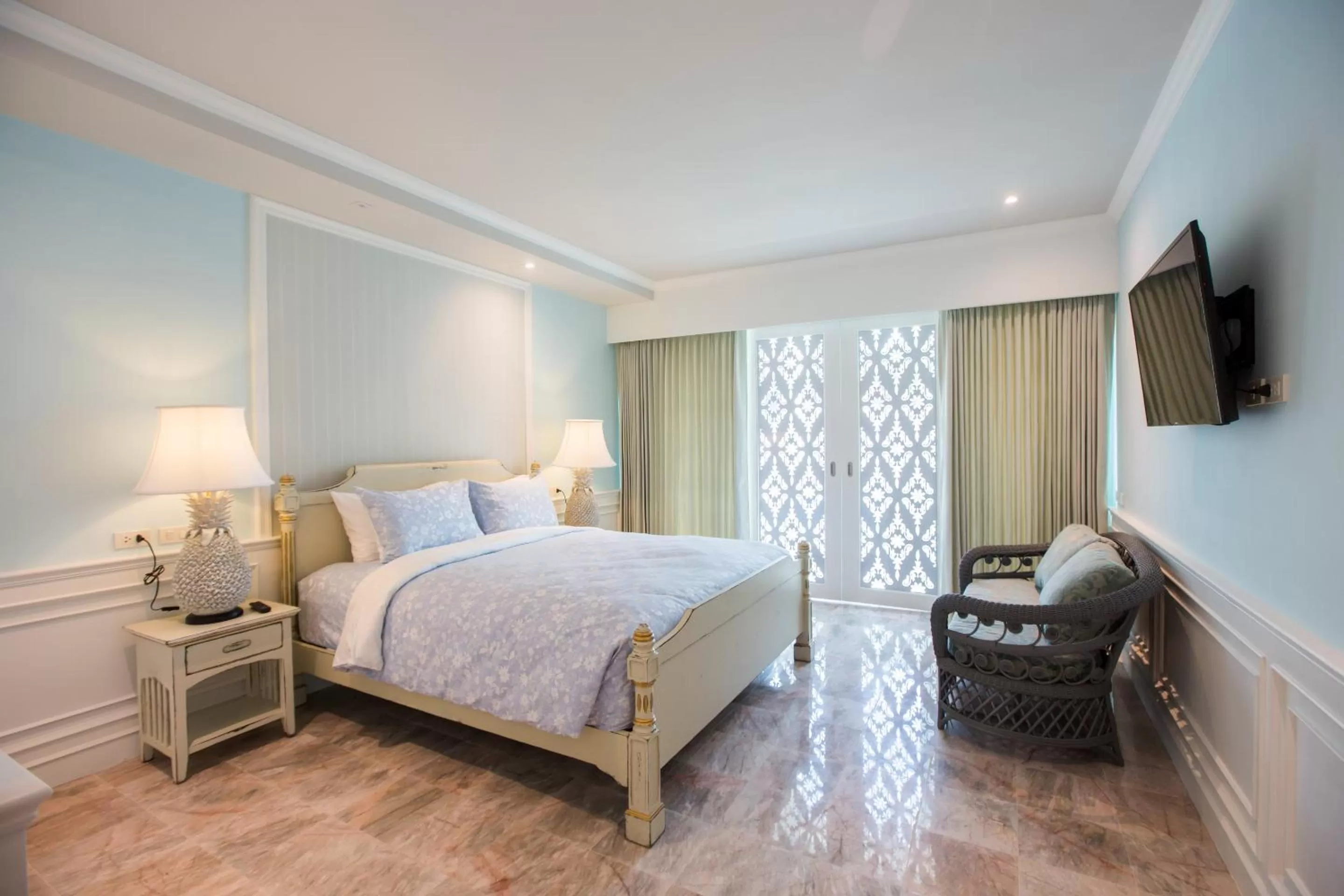 Bedroom, Bed in At Pingnakorn Riverside